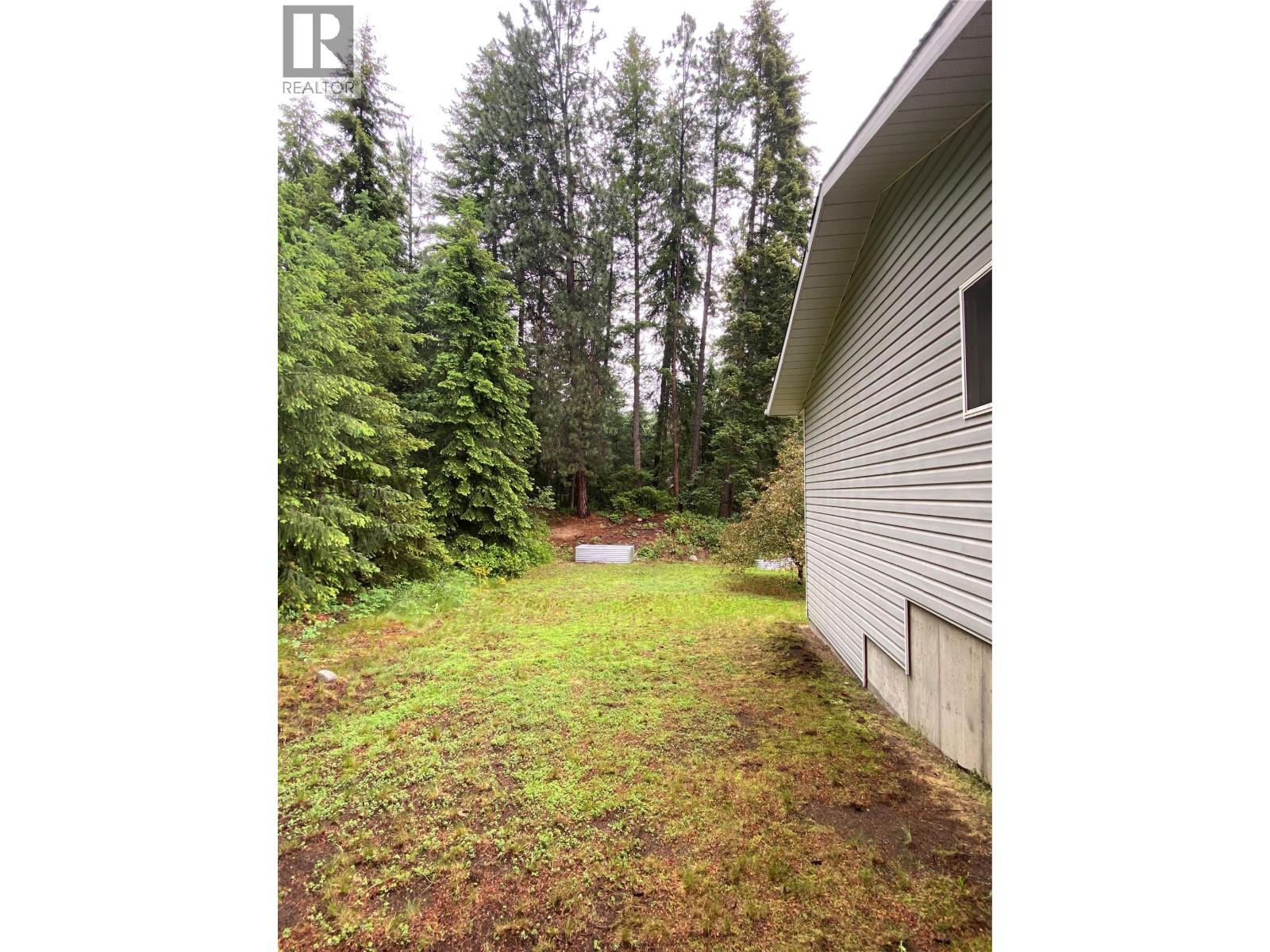 945 Pine Crescent, Genelle, British Columbia  V0G 1G0 - Photo 28 - 10389077