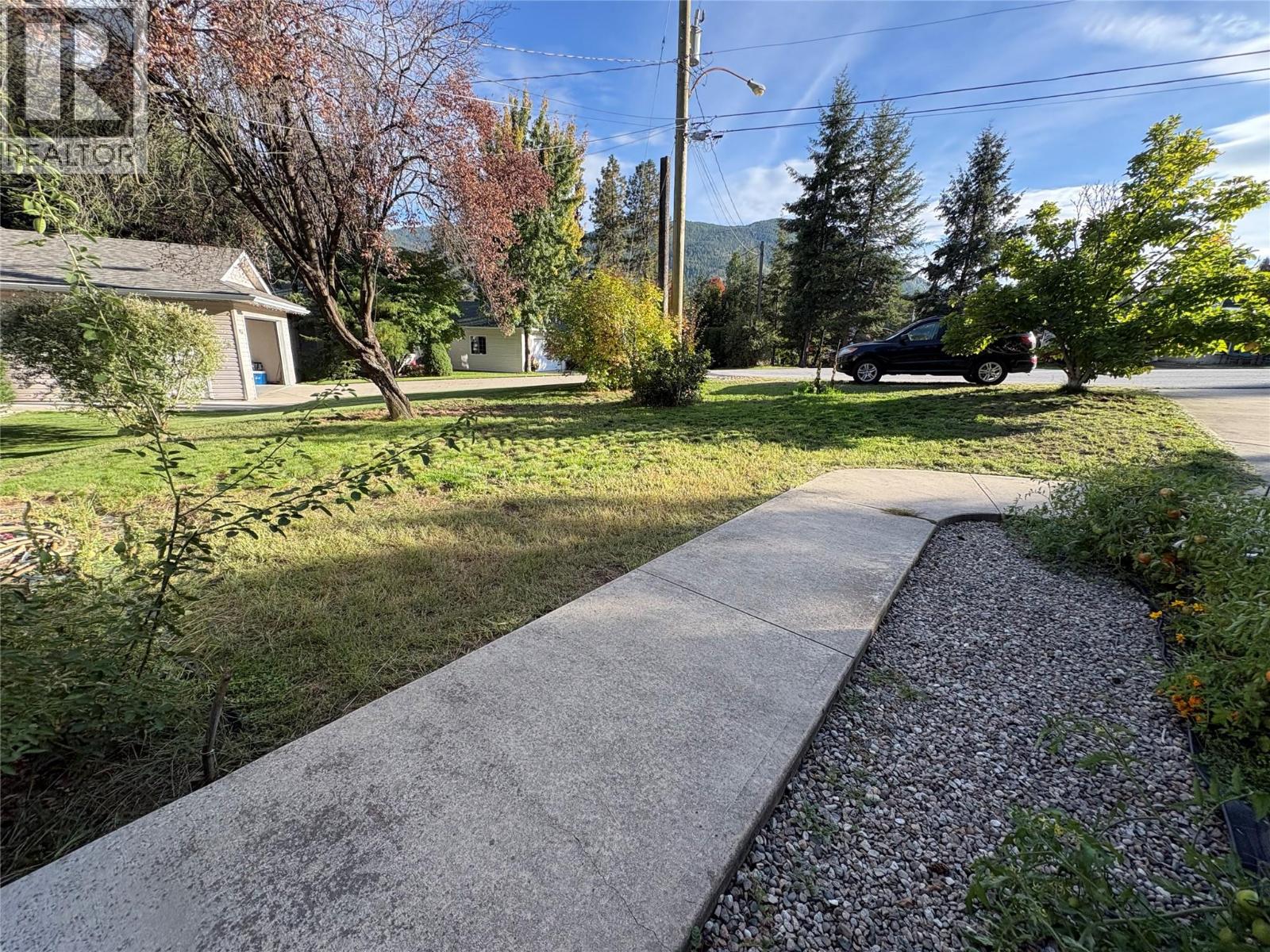 945 Pine Crescent, Genelle, British Columbia  V0G 1G0 - Photo 48 - 10389077