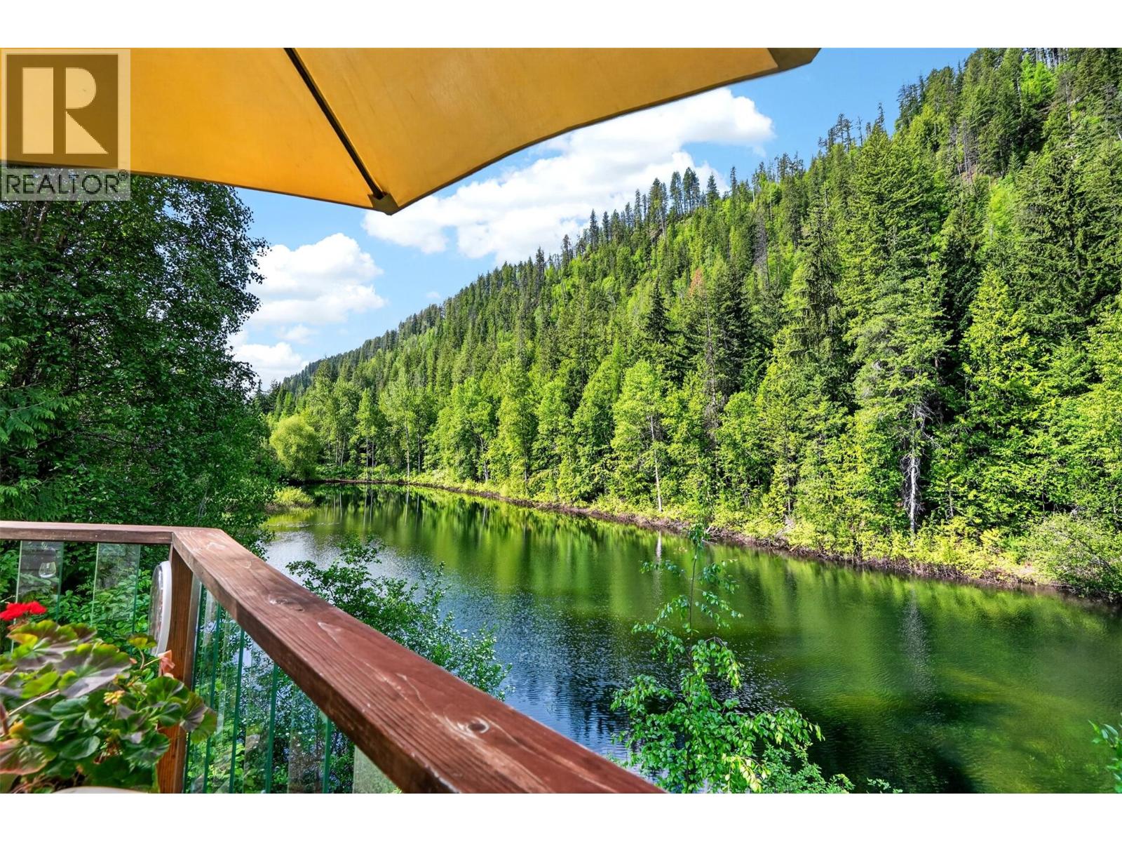 4761 Highway 31, Fletcher Creek, British Columbia  V0G 1M0 - Photo 13 - 10389227