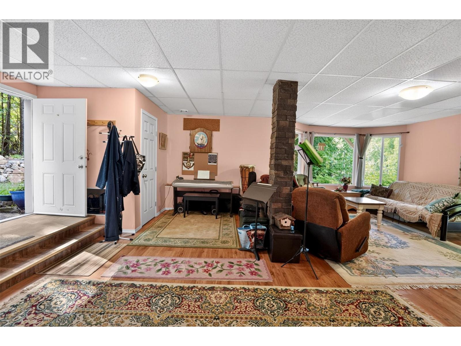 4761 Highway 31, Fletcher Creek, British Columbia  V0G 1M0 - Photo 34 - 10389227
