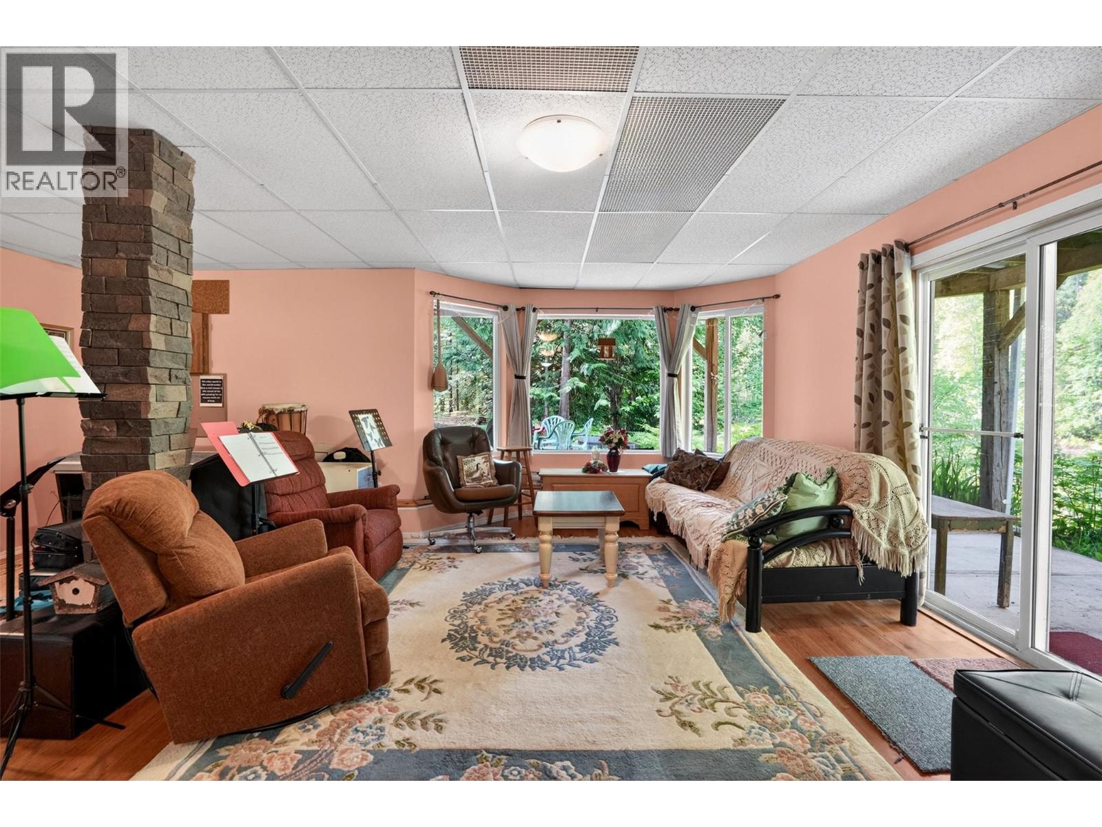 4761 Highway 31, Fletcher Creek, British Columbia  V0G 1M0 - Photo 37 - 10389227