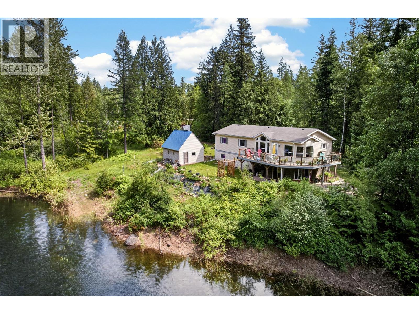 4761 Highway 31, Fletcher Creek, British Columbia  V0G 1M0 - Photo 5 - 10389227