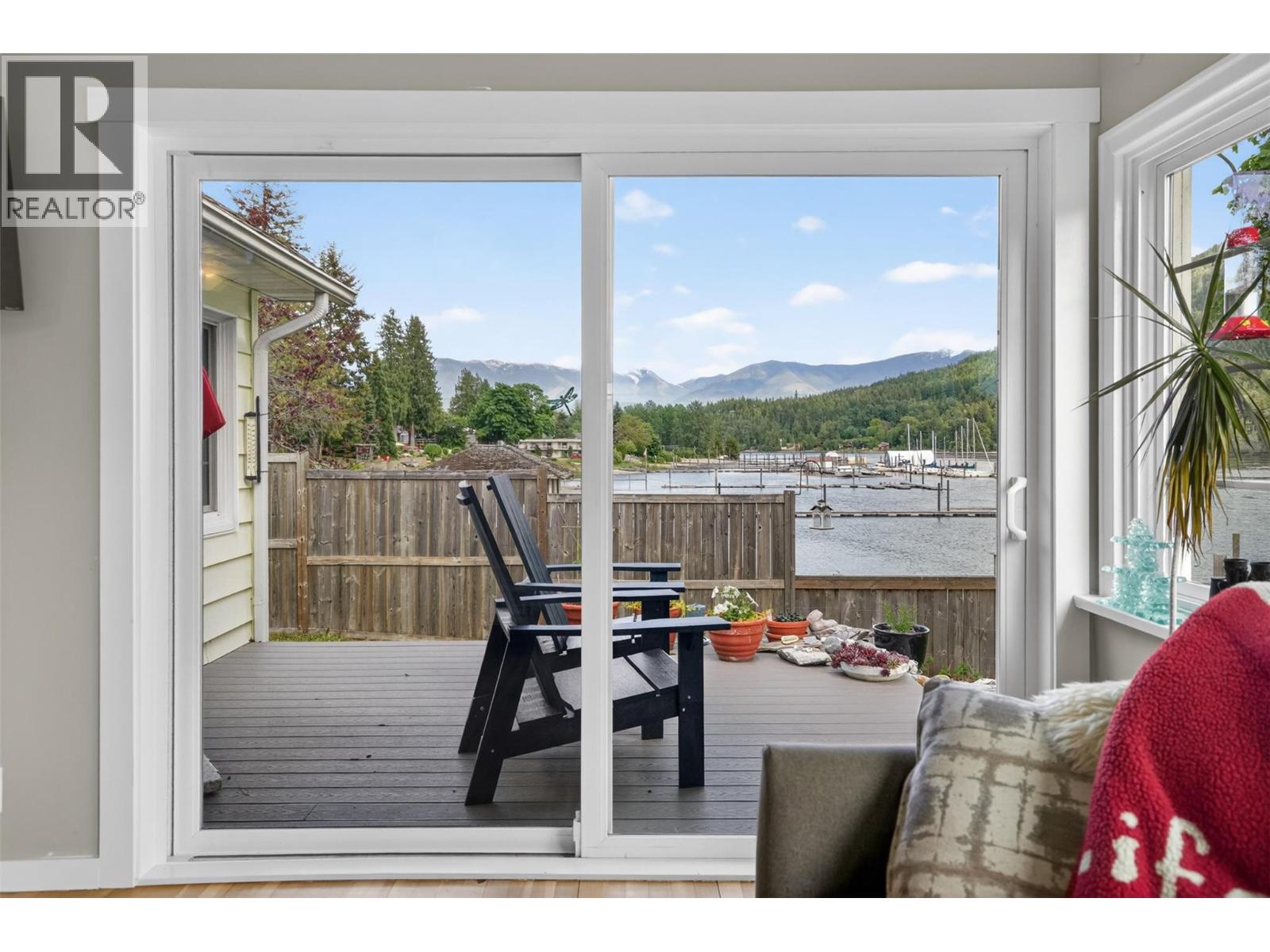 8110 & 8120 Busk Road, Balfour, British Columbia  V0G 1C0 - Photo 14 - 10389011