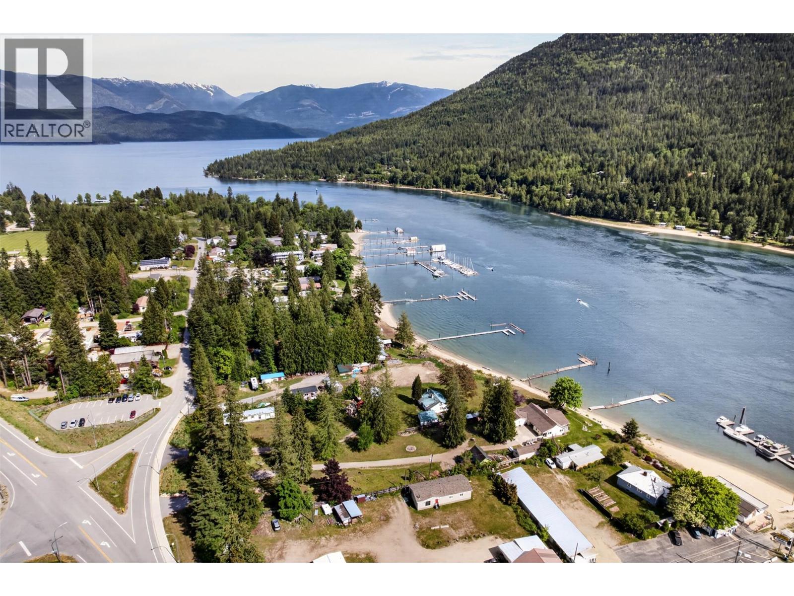 8110 & 8120 Busk Road, Balfour, British Columbia  V0G 1C0 - Photo 75 - 10389011