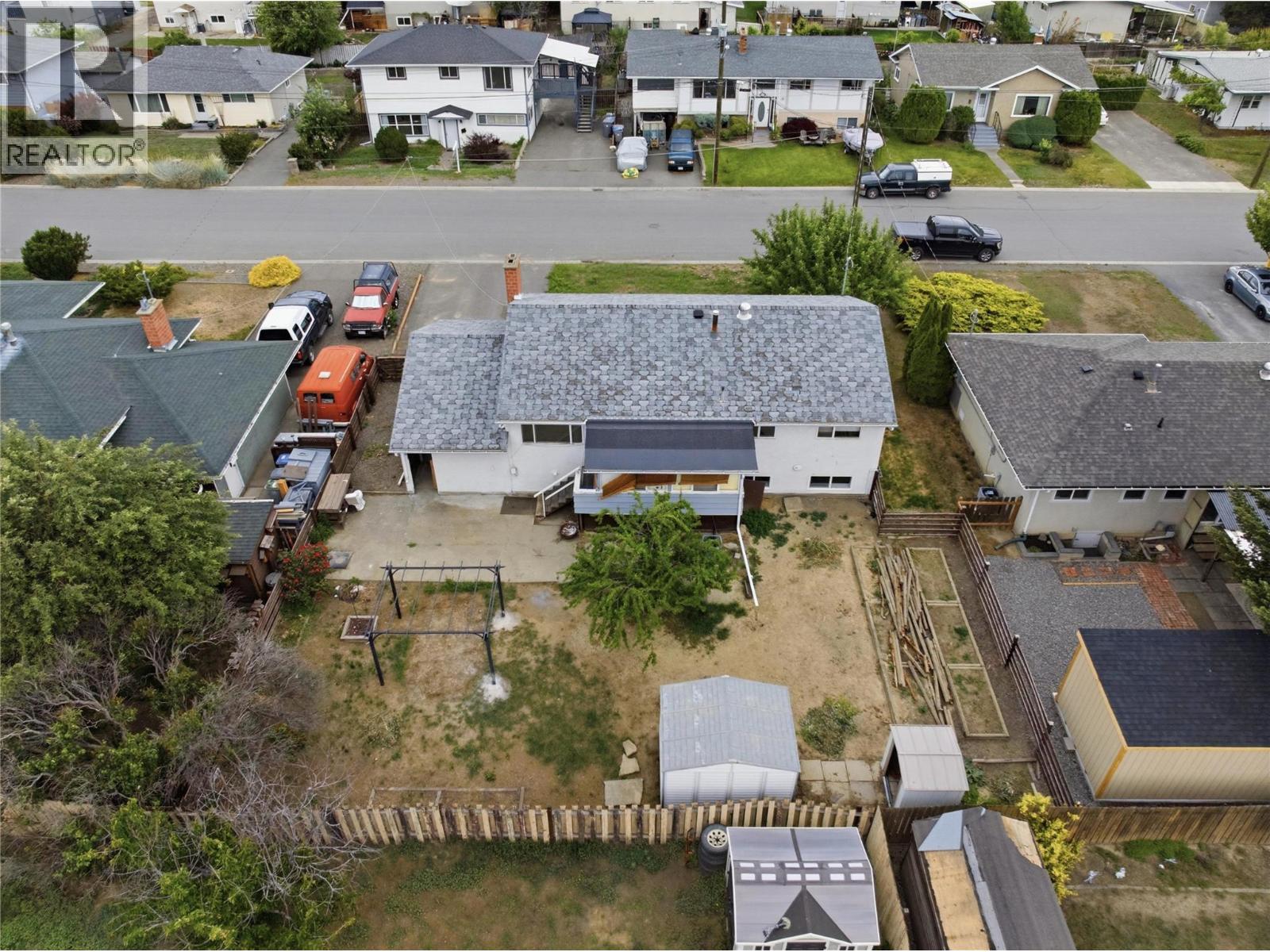 649 Brentwood Avenue, Kamloops, British Columbia  V2B 1P4 - Photo 11 - 10389207