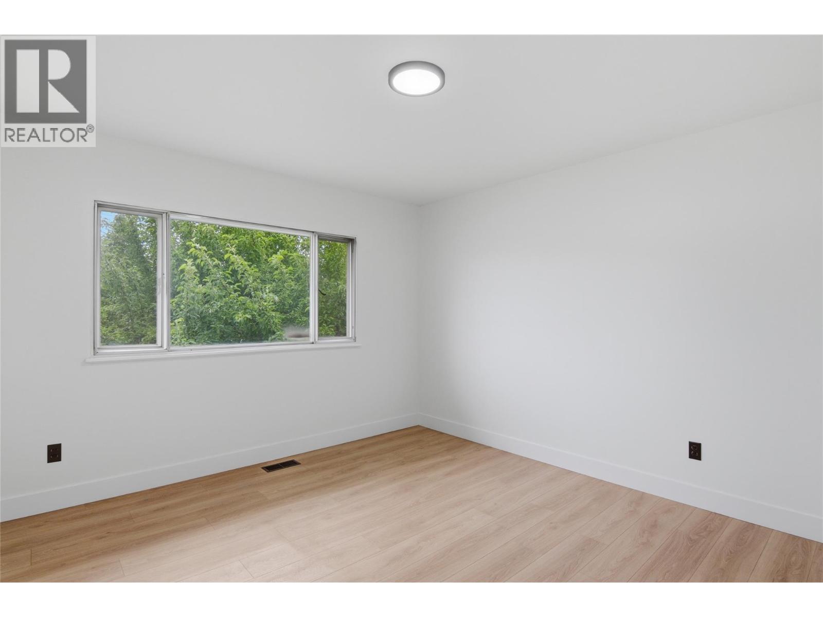 649 Brentwood Avenue, Kamloops, British Columbia  V2B 1P4 - Photo 20 - 10389207