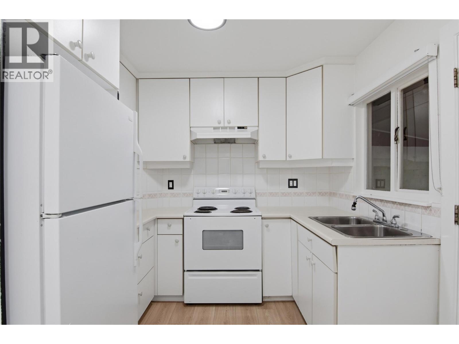 649 Brentwood Avenue, Kamloops, British Columbia  V2B 1P4 - Photo 22 - 10389207