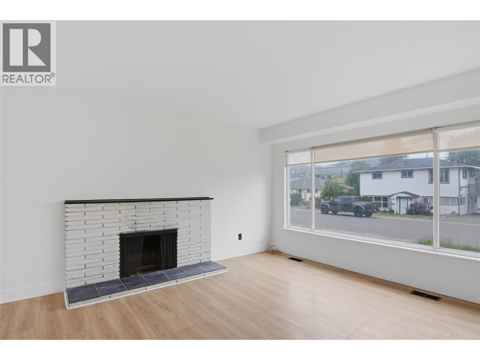 649 Brentwood Avenue, Kamloops, British Columbia  V2B 1P4 - Photo 51 - 10389207