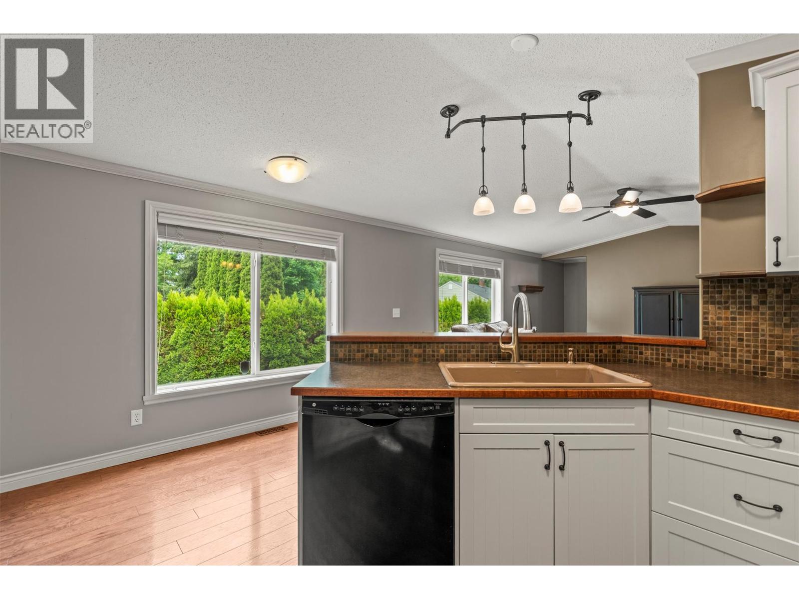 4701 Pleasant Valley Road Unit# 507, Vernon, British Columbia  V1T 4M7 - Photo 10 - 10389521