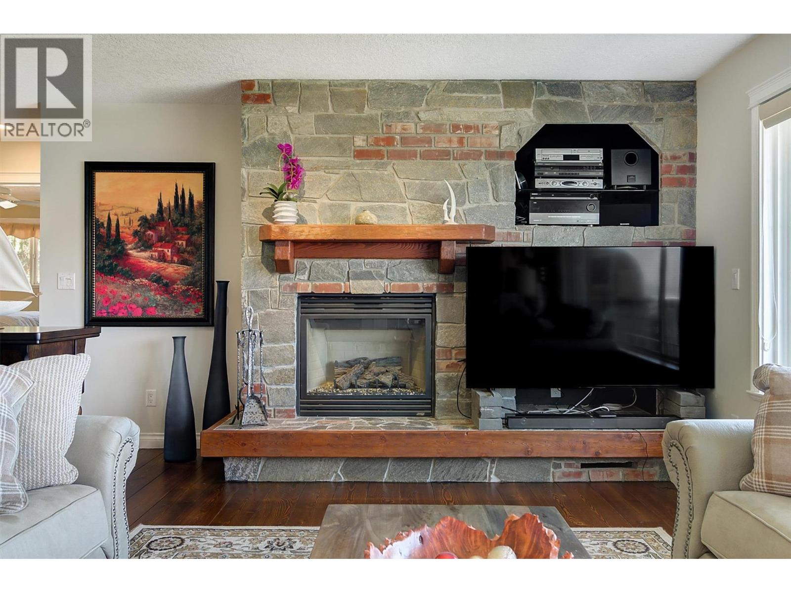 6101 Lipsett Avenue, Peachland, British Columbia  V0H 1X7 - Photo 21 - 10389543