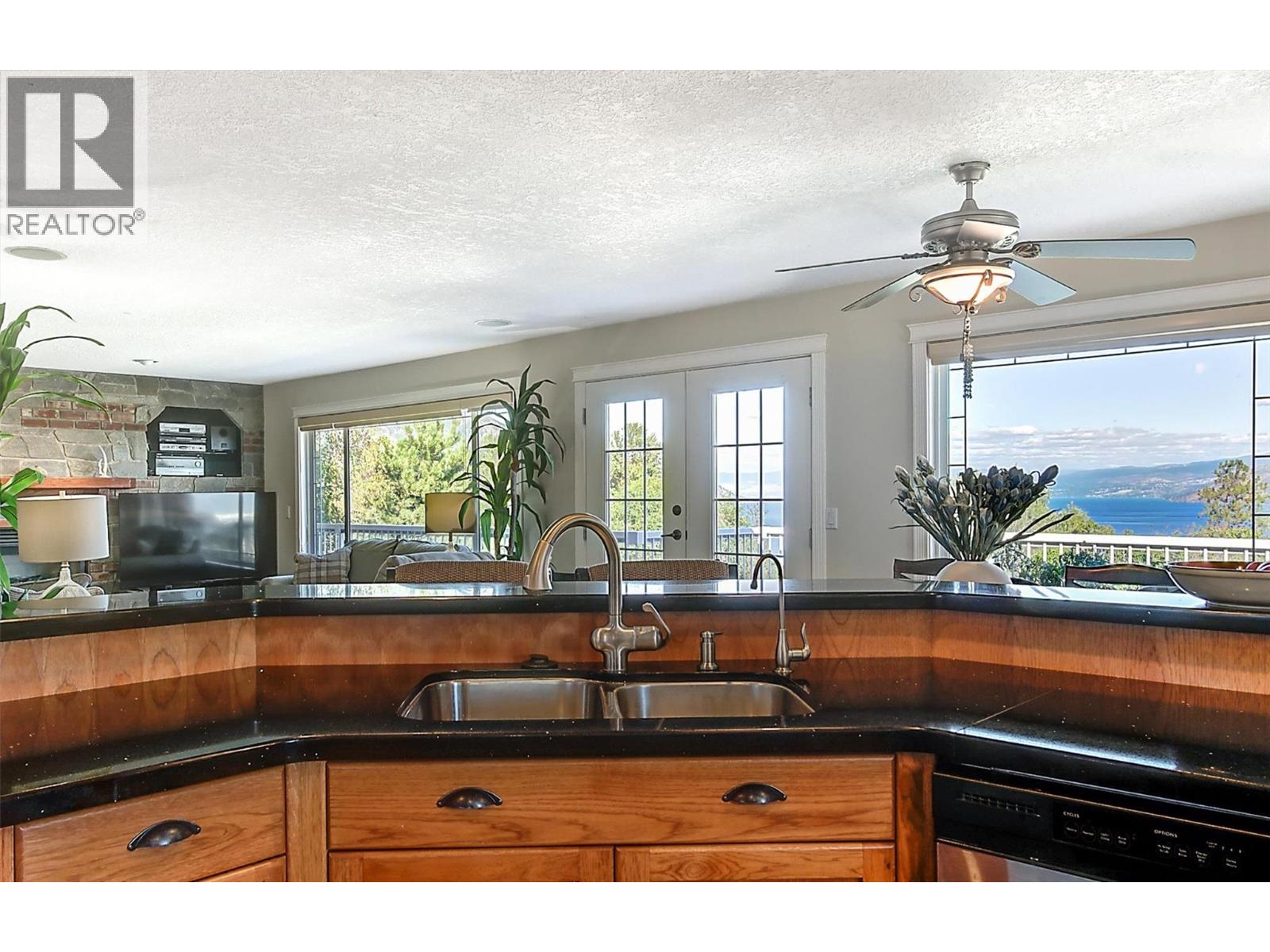 6101 Lipsett Avenue, Peachland, British Columbia  V0H 1X7 - Photo 26 - 10389543