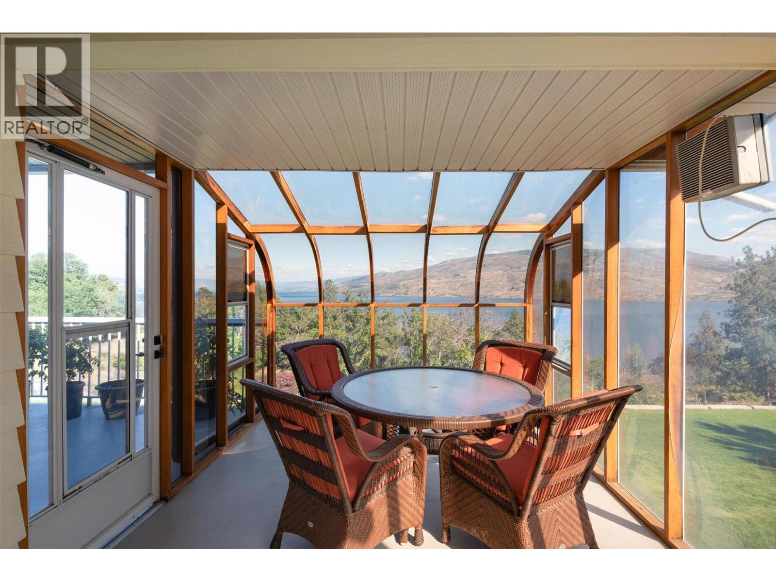 6101 Lipsett Avenue, Peachland, British Columbia  V0H 1X7 - Photo 35 - 10389543