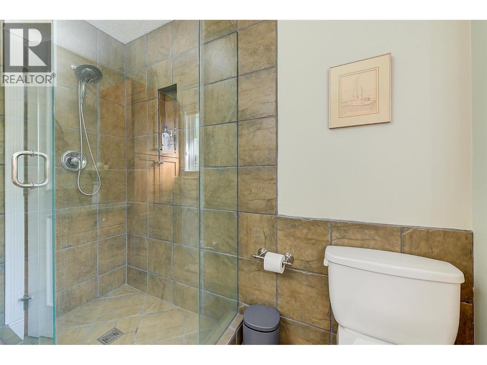 6101 Lipsett Avenue, Peachland, British Columbia  V0H 1X7 - Photo 53 - 10389543