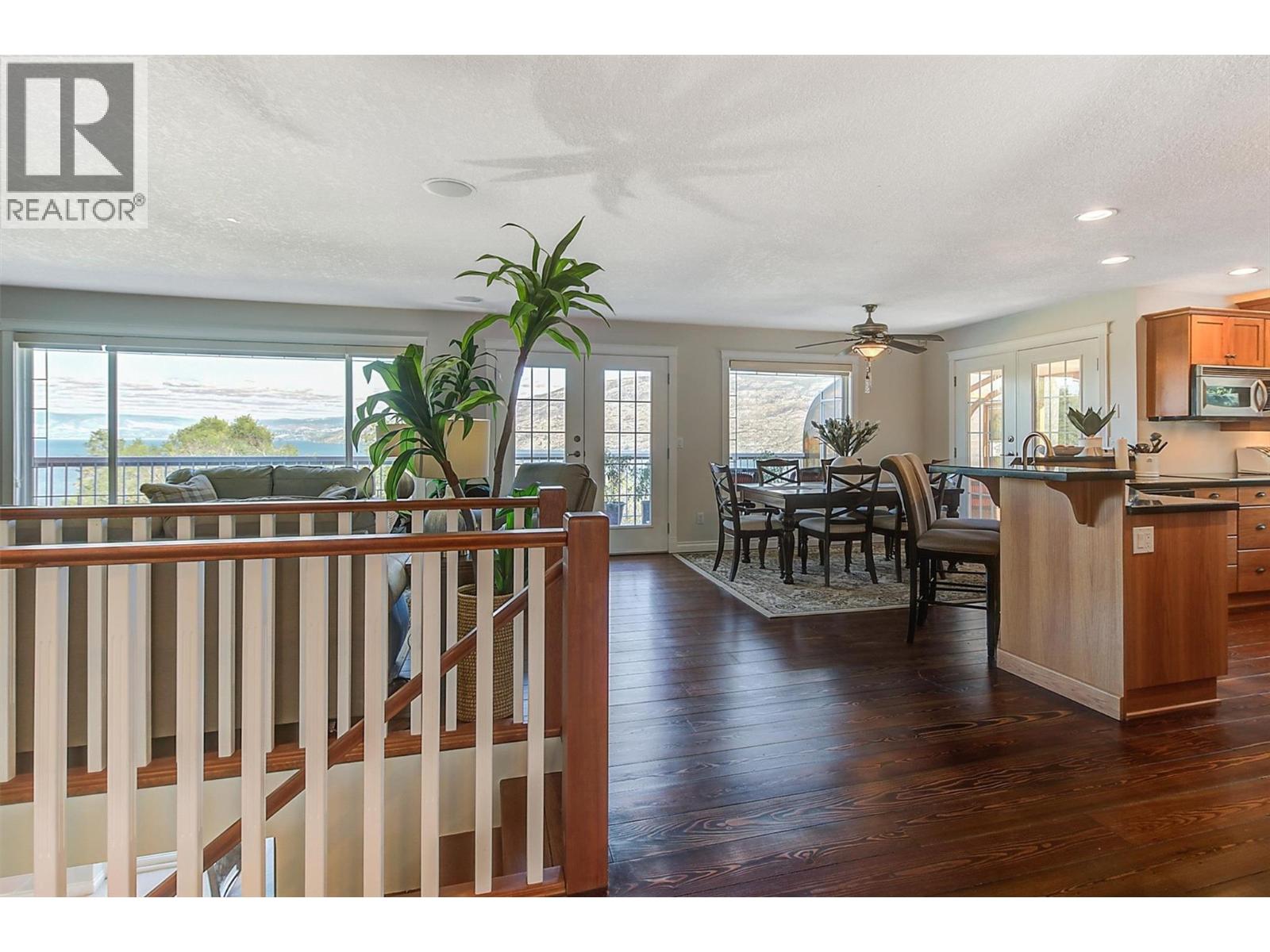 6101 Lipsett Avenue, Peachland, British Columbia  V0H 1X7 - Photo 58 - 10389543