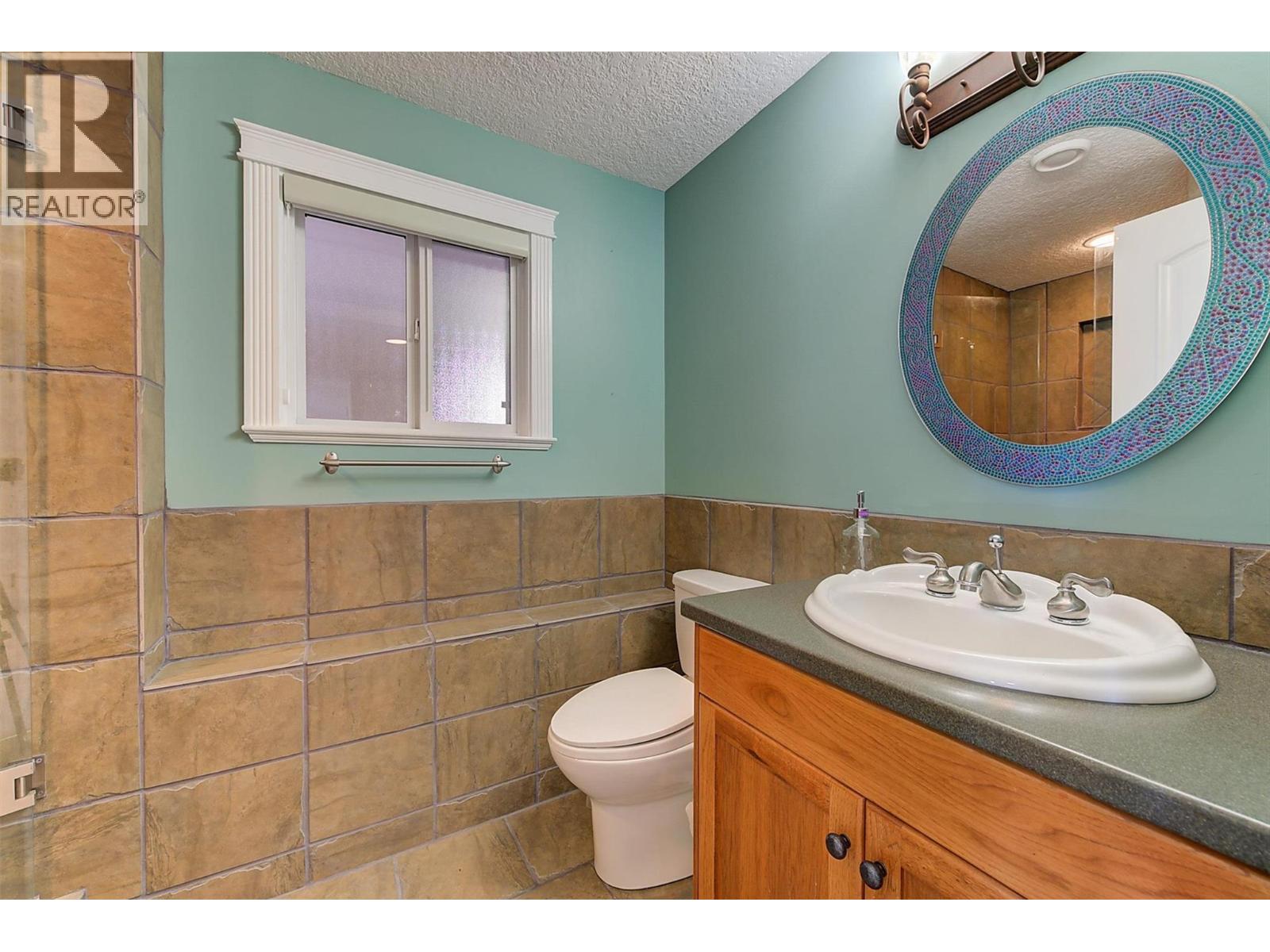 6101 Lipsett Avenue, Peachland, British Columbia  V0H 1X7 - Photo 75 - 10389543