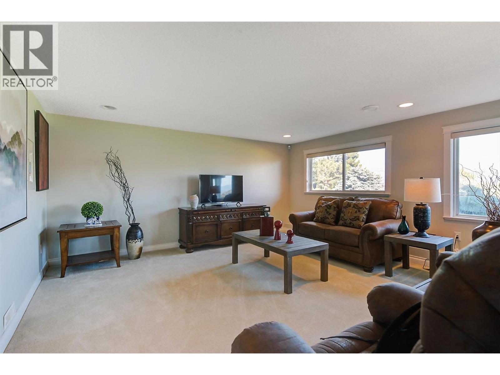 6101 Lipsett Avenue, Peachland, British Columbia  V0H 1X7 - Photo 76 - 10389543