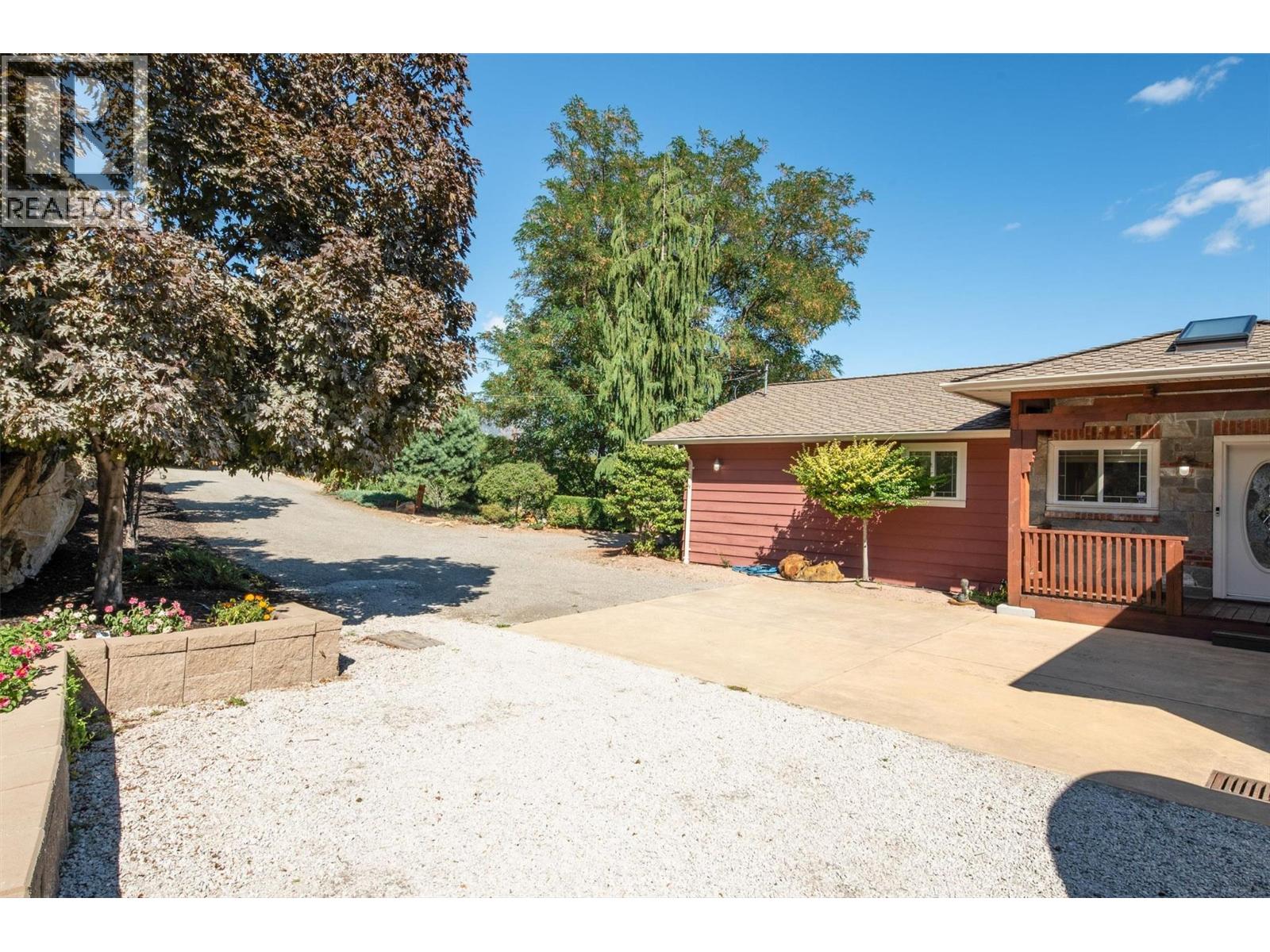 6101 Lipsett Avenue, Peachland, British Columbia  V0H 1X7 - Photo 77 - 10389543