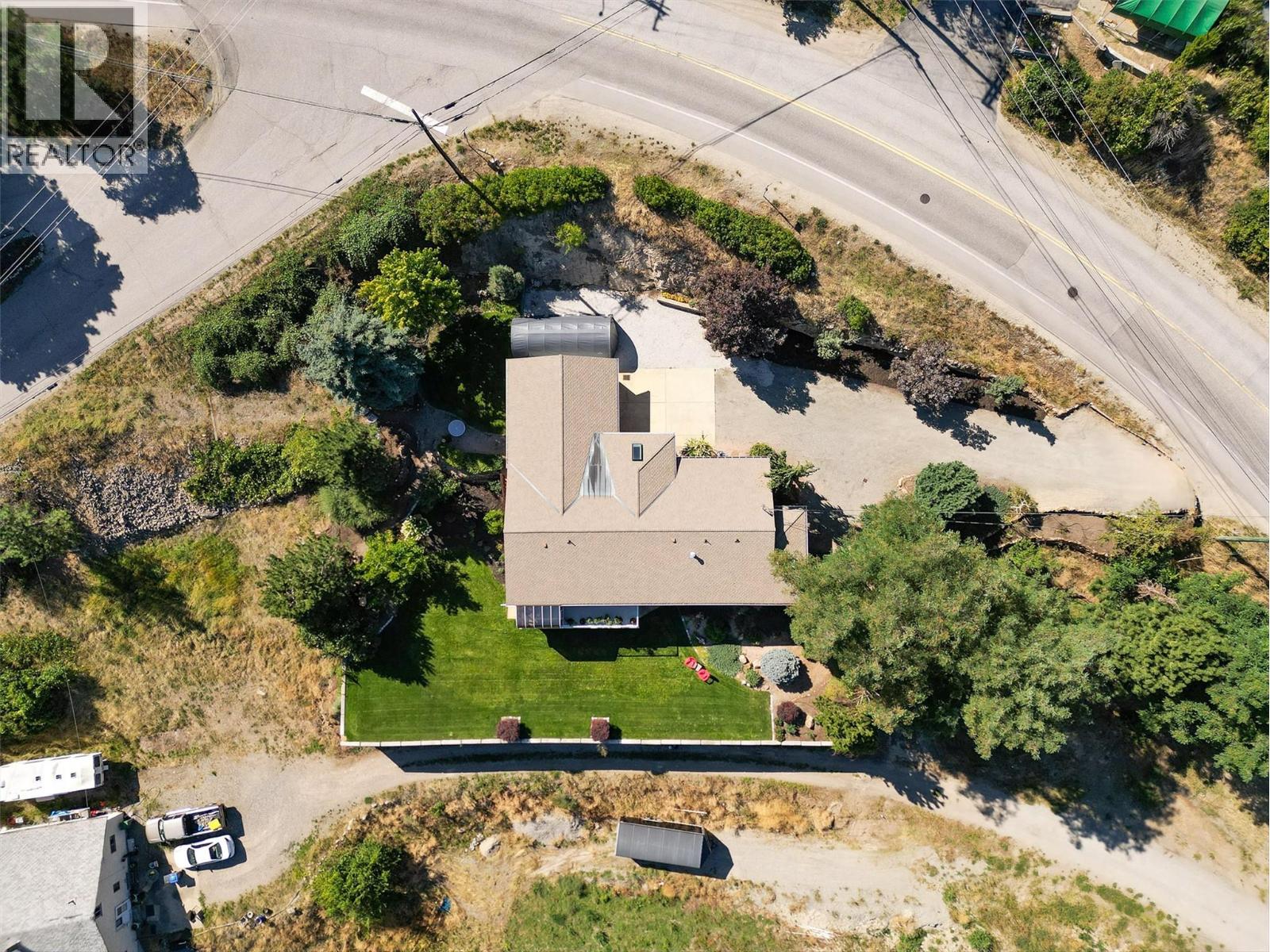 6101 Lipsett Avenue, Peachland, British Columbia  V0H 1X7 - Photo 8 - 10389543