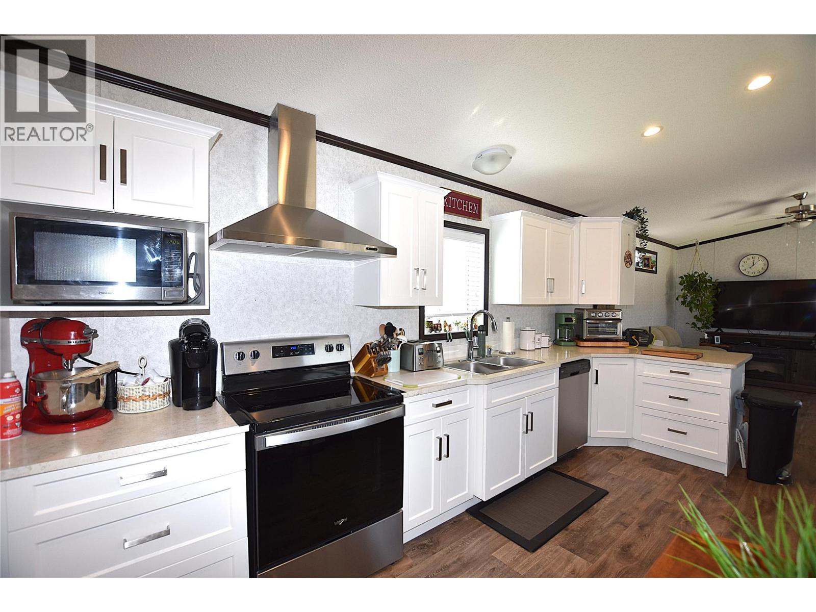 65 Antoine Road Unit# 21, Vernon, British Columbia  V1H 2A3 - Photo 5 - 10389478
