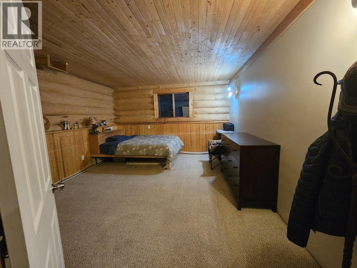 6530 Campbell Road, Chetwynd, British Columbia  V0C 1J0 - Photo 13 - 10389541