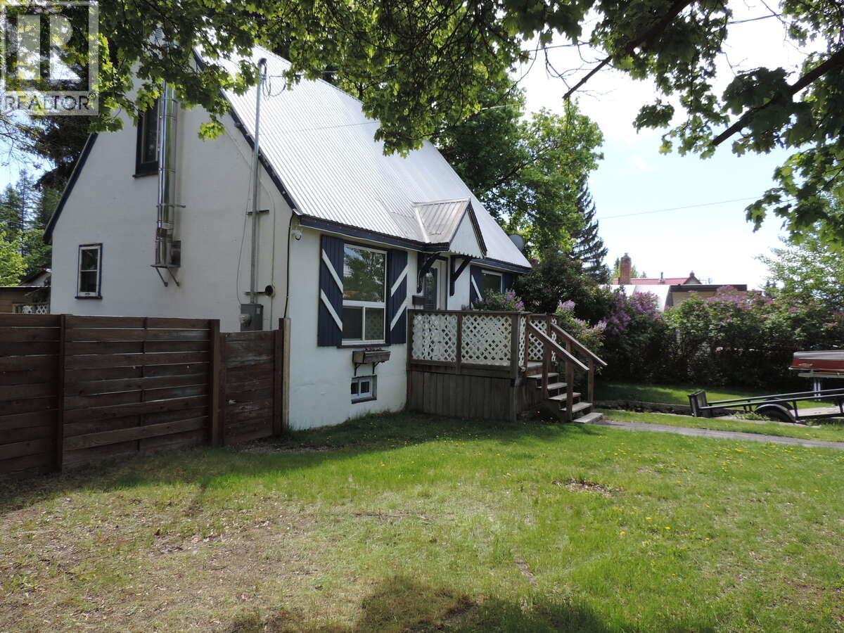 623 6th Avenue, Kimberley, British Columbia  V1A 2V8 - Photo 45 - 10389553