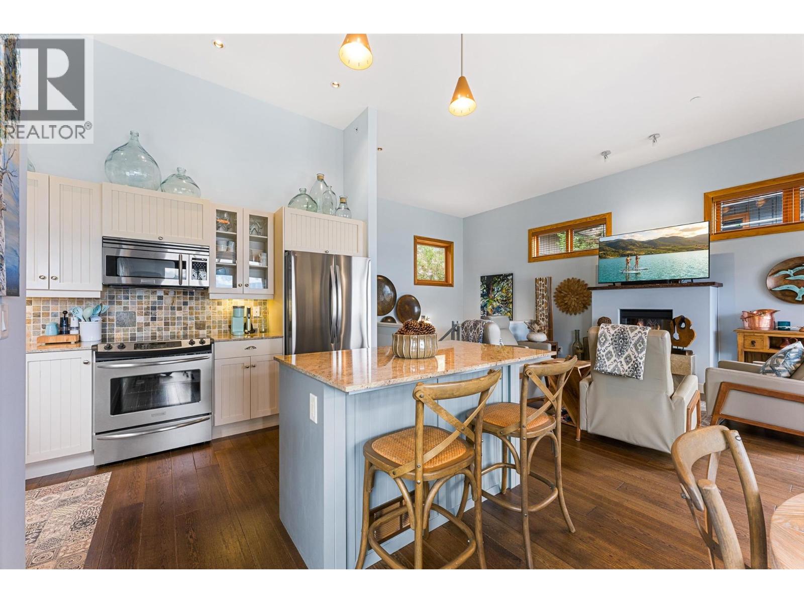 9845 Eastside Road Unit# 28, Vernon, British Columbia  V1H 1Z2 - Photo 8 - 10389111