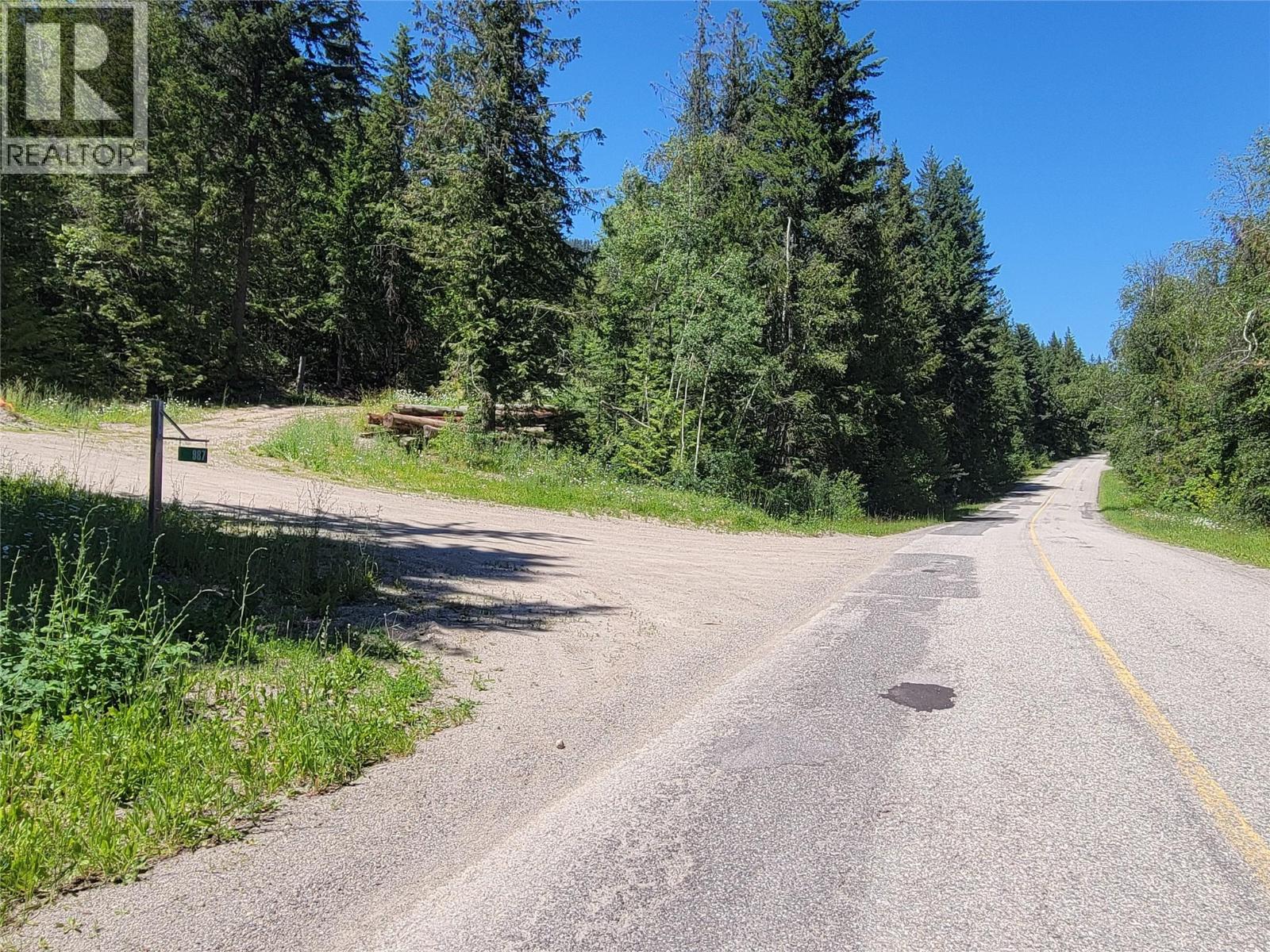 941 Chase Falkland Road, Chase, British Columbia  V0E 1M1 - Photo 1 - 10389552