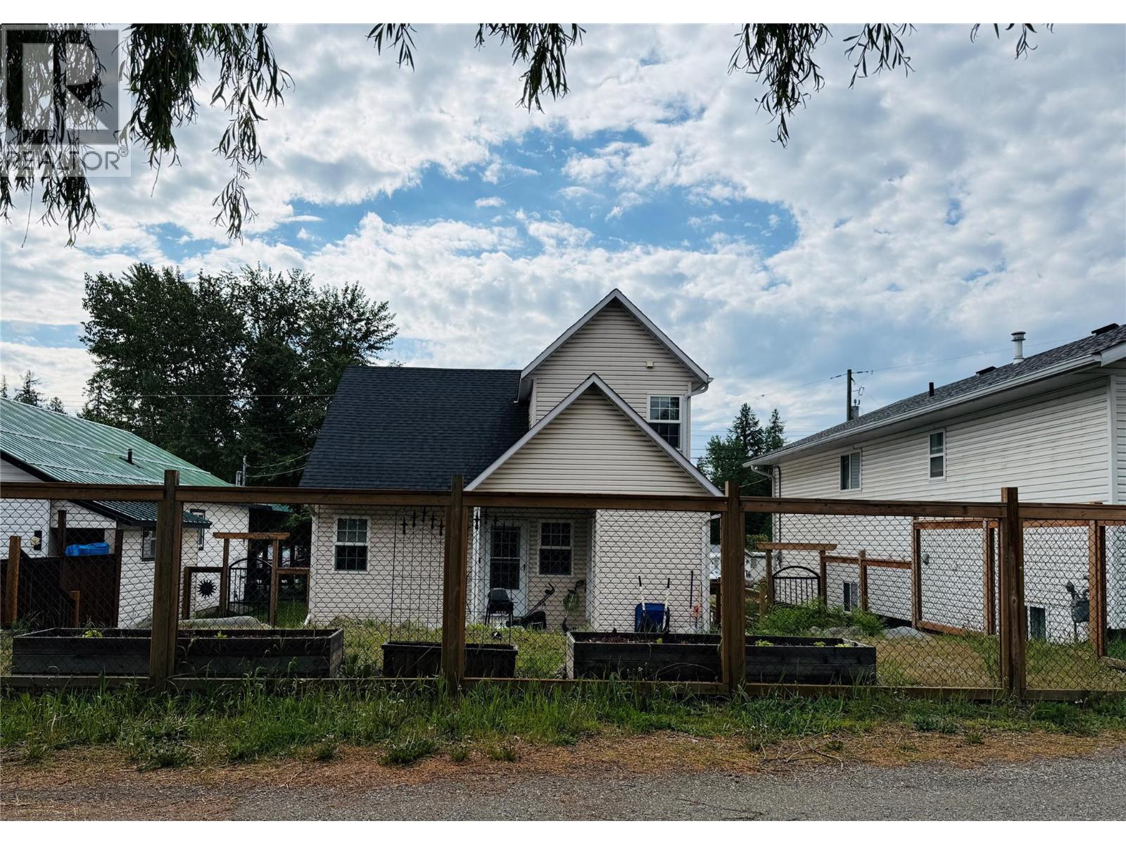 323 Green Street, Kimberley, British Columbia  V1A 2M9 - Photo 4 - 10386959
