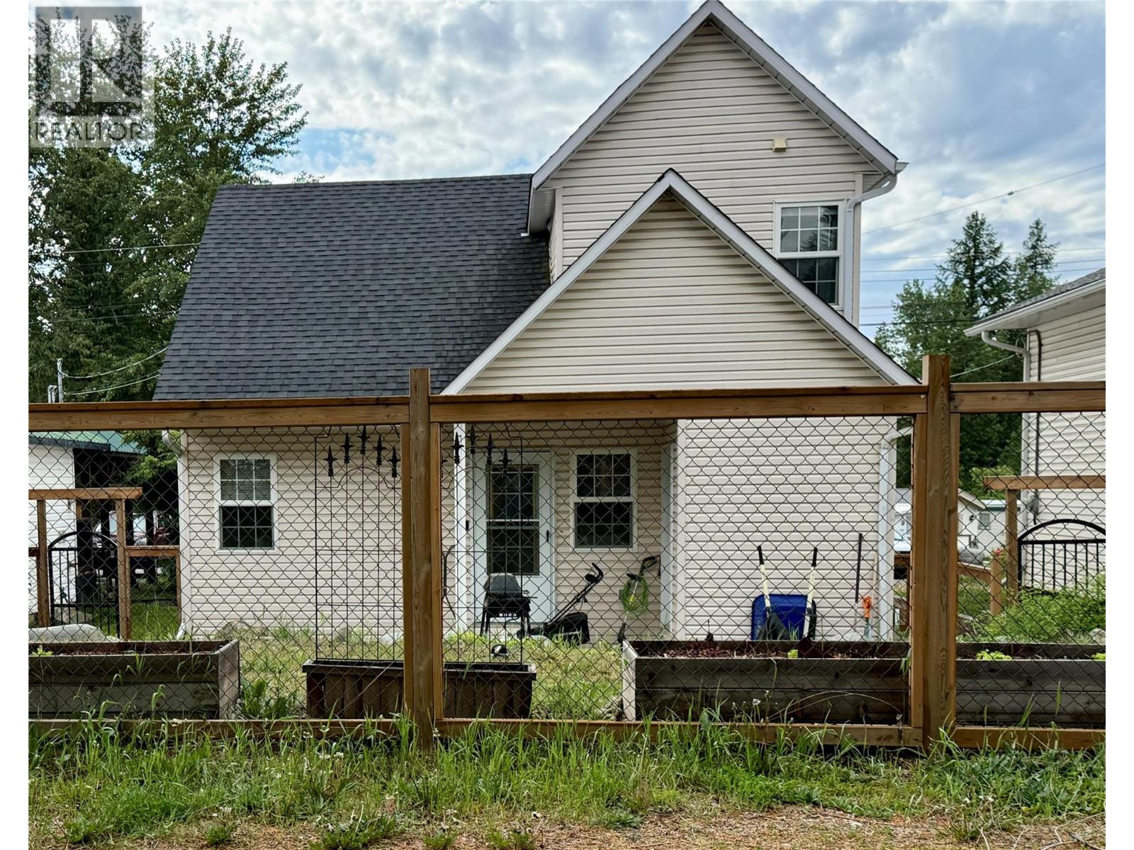323 Green Street, Kimberley, British Columbia  V1A 2M9 - Photo 6 - 10386959