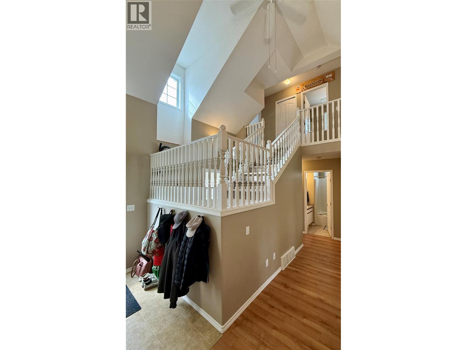 323 Green Street, Kimberley, British Columbia  V1A 2M9 - Photo 8 - 10386959