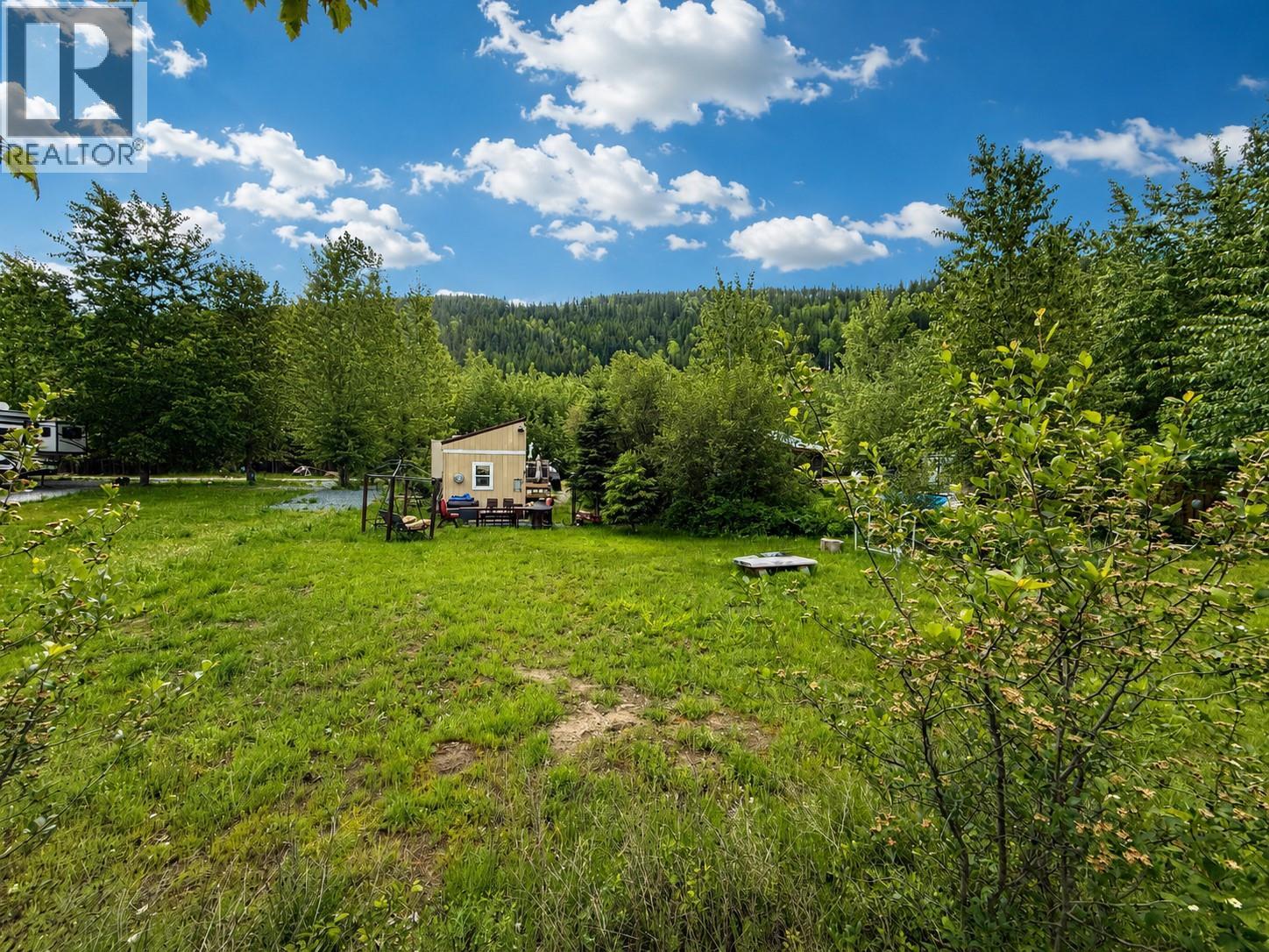 8415 King Creek Fsr Road Unit# Lot 60, Yahk, British Columbia  V0B 2P0 - Photo 4 - 10387699