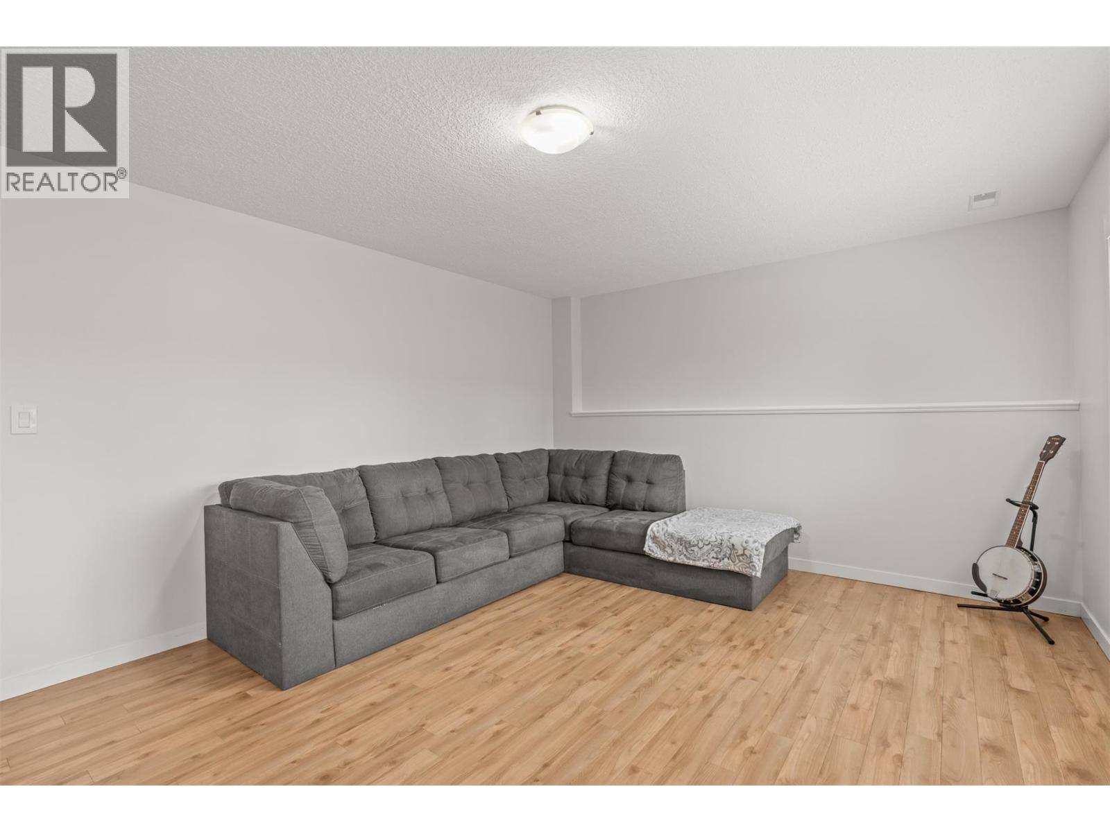 4666 Grandview Flats Road N, Spallumcheen, British Columbia  V4Y 0P7 - Photo 36 - 10388799