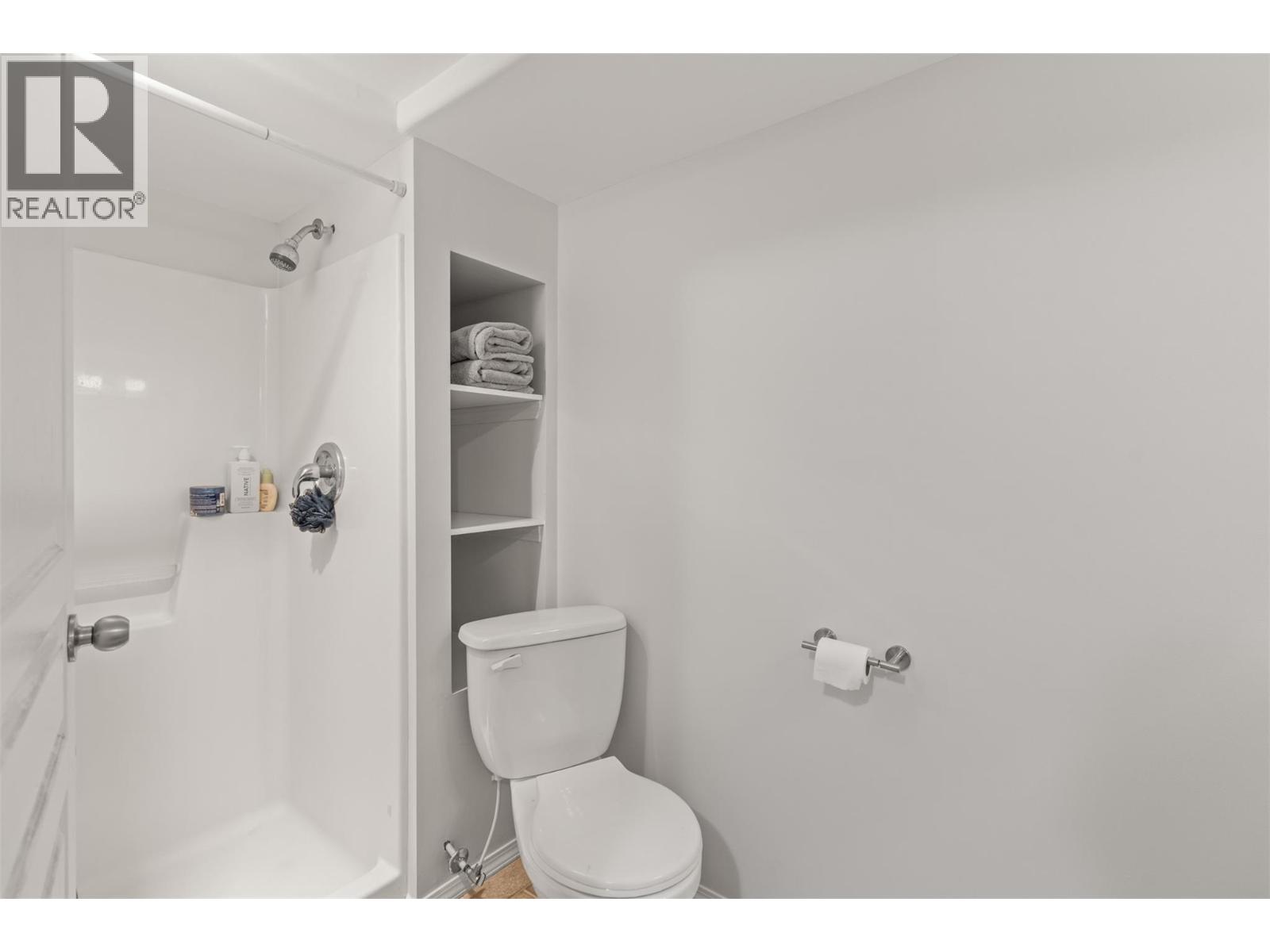 4666 Grandview Flats Road N, Spallumcheen, British Columbia  V4Y 0P7 - Photo 40 - 10388799