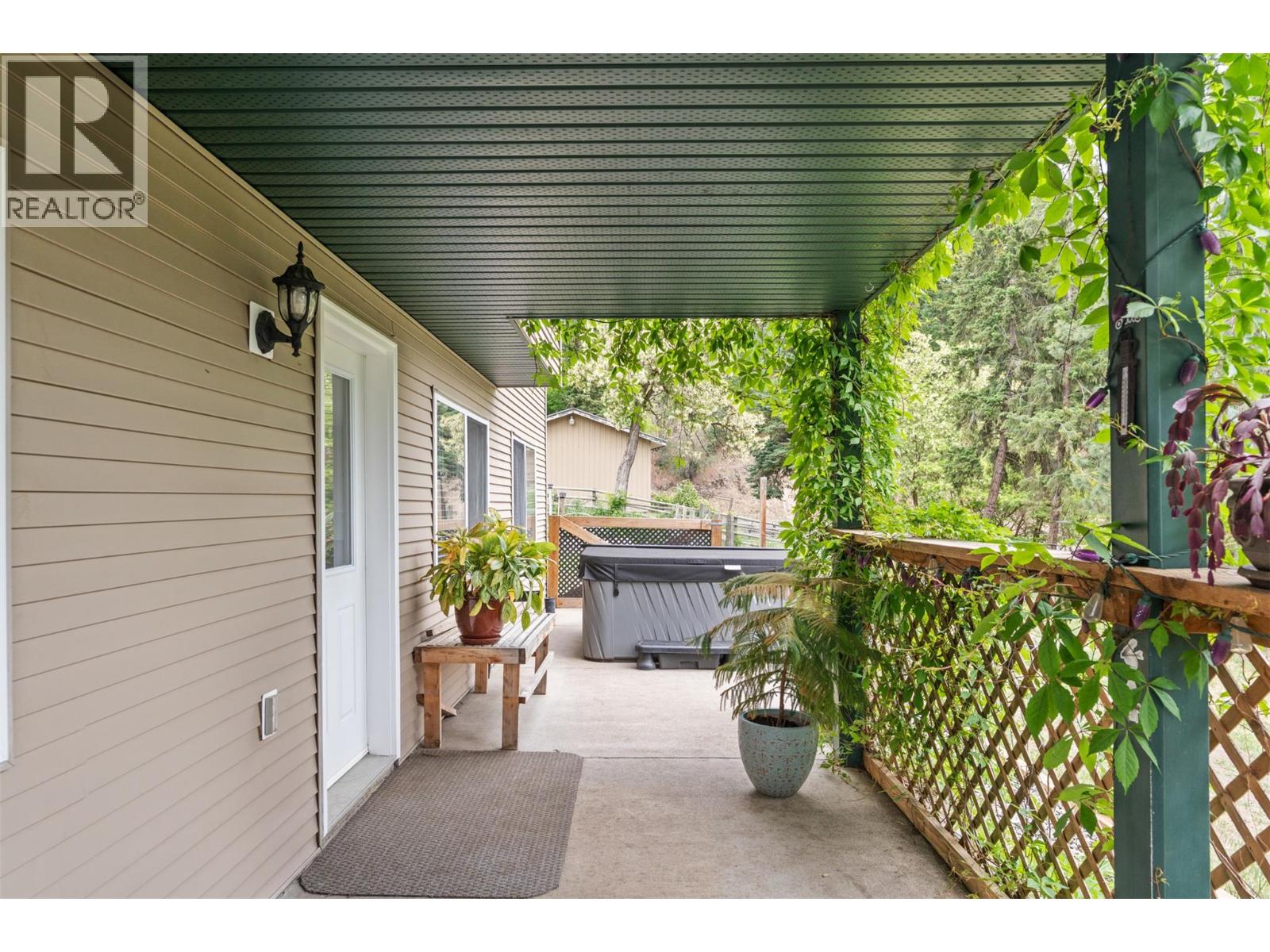 4666 Grandview Flats Road N, Spallumcheen, British Columbia  V4Y 0P7 - Photo 61 - 10388799