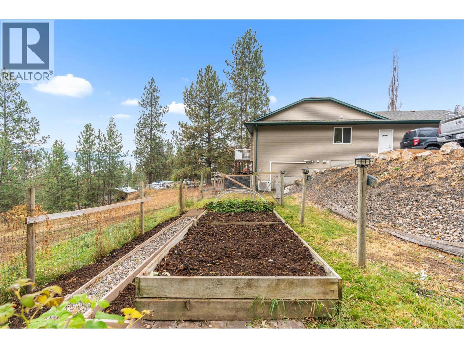 4666 Grandview Flats Road N, Spallumcheen, British Columbia  V4Y 0P7 - Photo 65 - 10388799