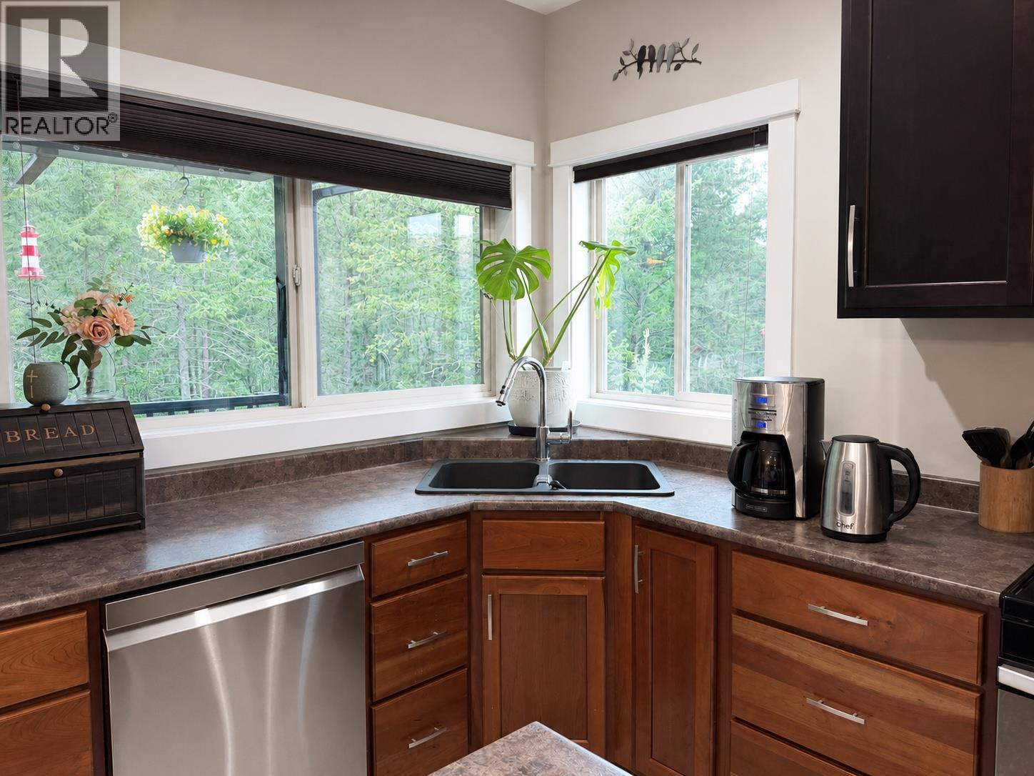 3061 Mt Fisher Place, Cranbrook, British Columbia  V1C 0A8 - Photo 9 - 10389584