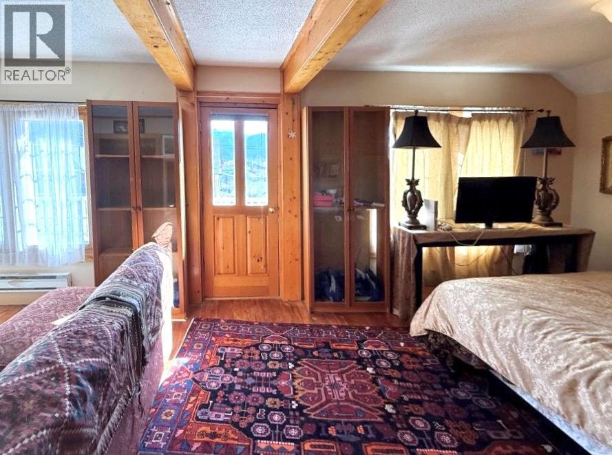 9215 Main Avenue, Wilmer, British Columbia  V0A 1K5 - Photo 28 - 10389516