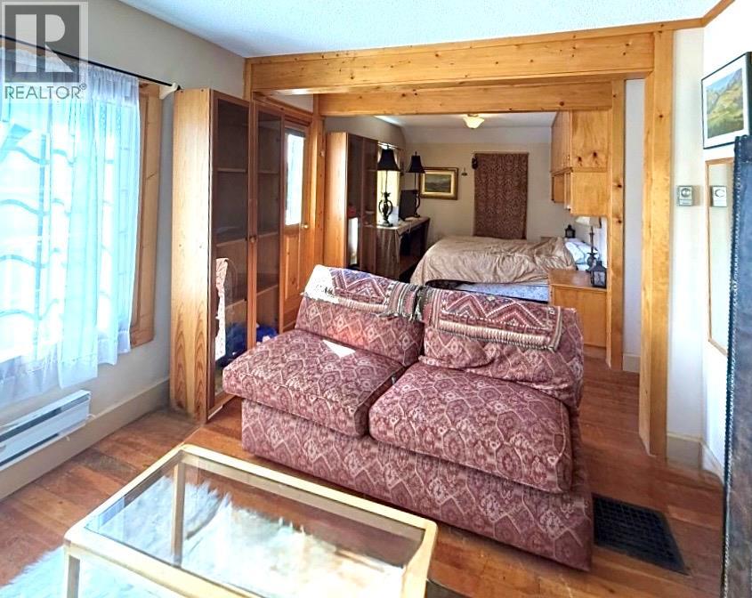 9215 Main Avenue, Wilmer, British Columbia  V0A 1K5 - Photo 30 - 10389516