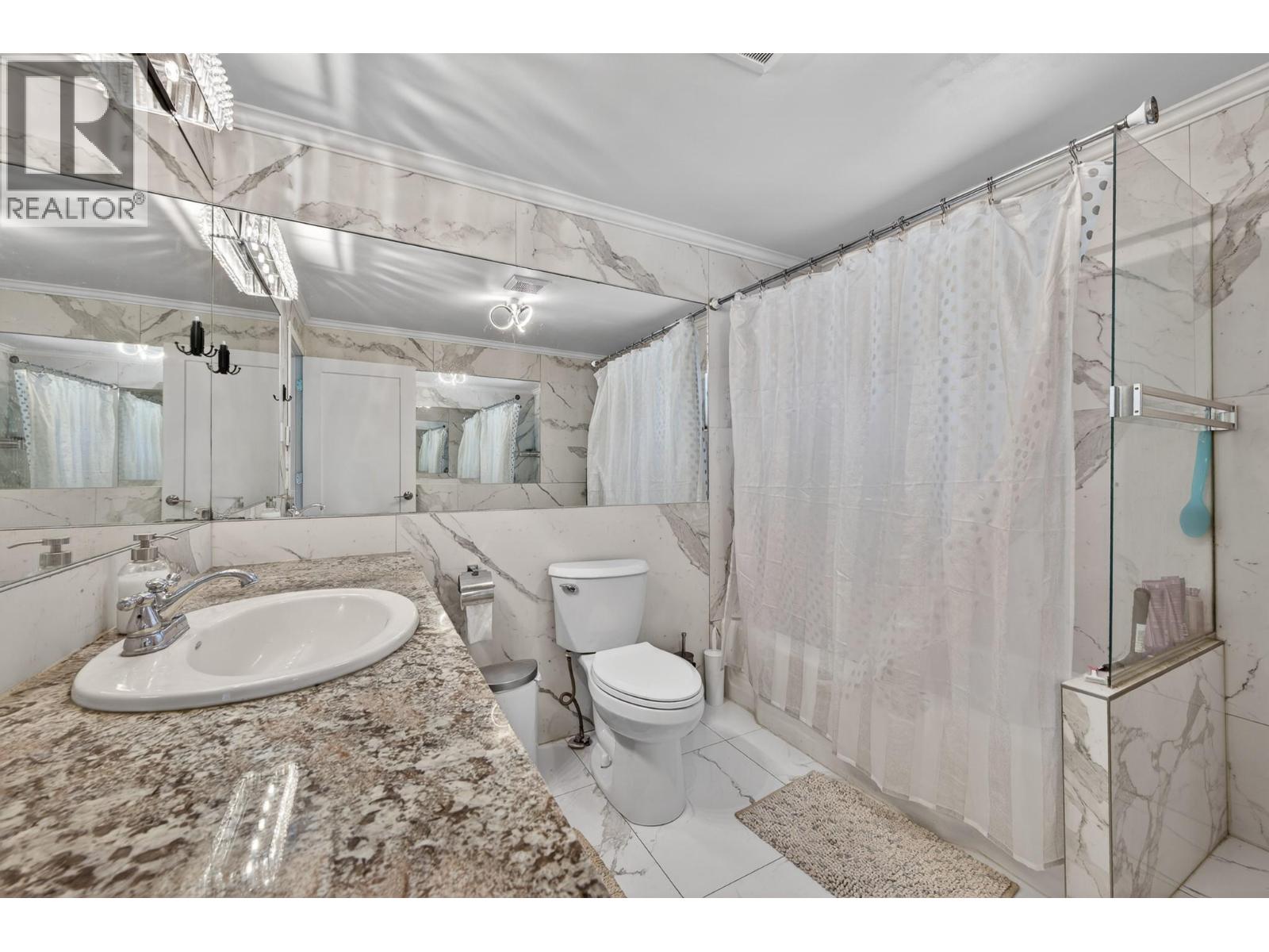 6721 Yellowhead Highway S, Barriere, British Columbia  V0E 1E0 - Photo 12 - 10388010