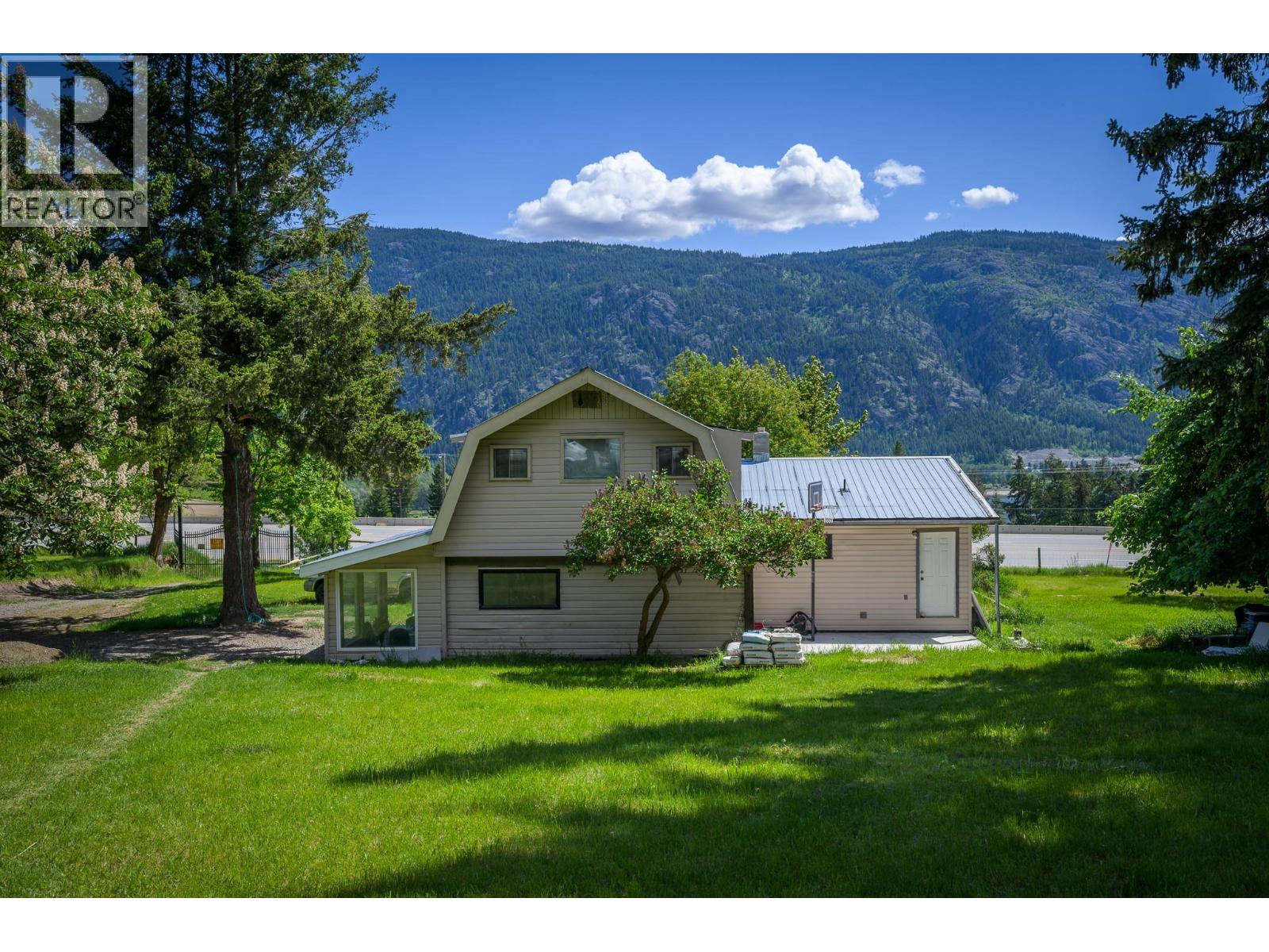 6721 Yellowhead Highway S, Barriere, British Columbia  V0E 1E0 - Photo 20 - 10388010