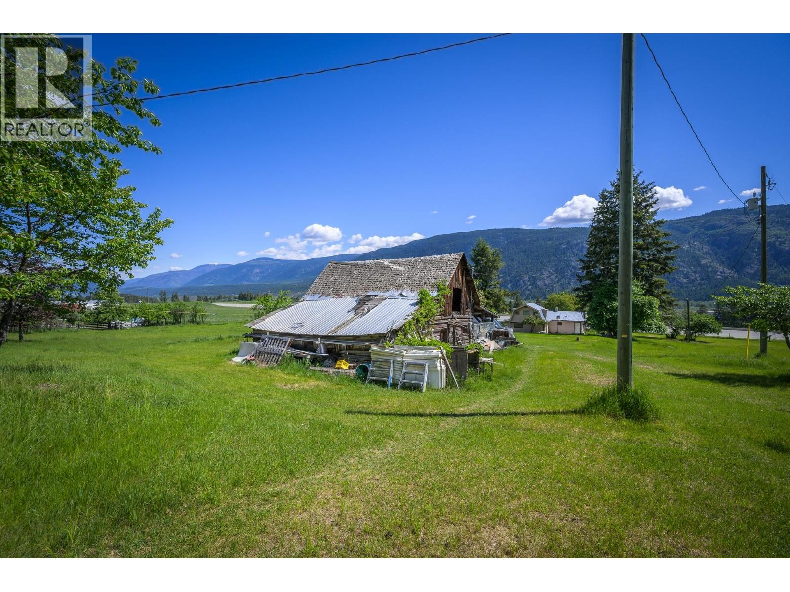 6721 Yellowhead Highway S, Barriere, British Columbia  V0E 1E0 - Photo 33 - 10388010