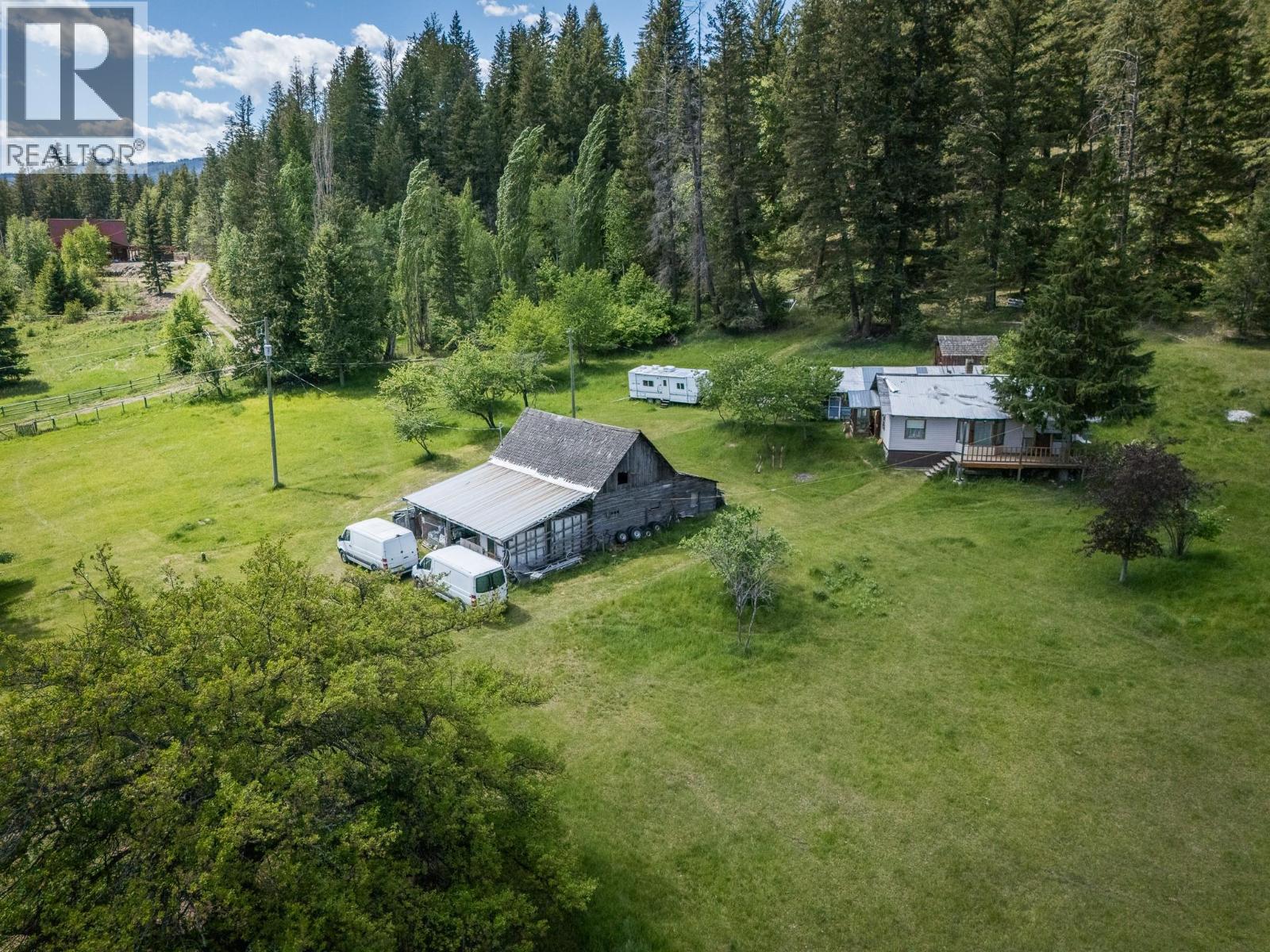 6721 Yellowhead Highway S, Barriere, British Columbia  V0E 1E0 - Photo 41 - 10388010