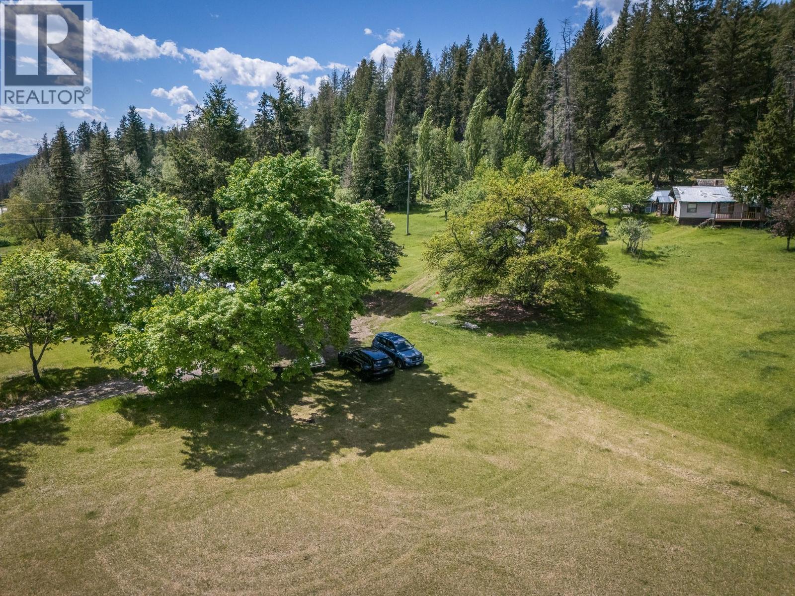 6721 Yellowhead Highway S, Barriere, British Columbia  V0E 1E0 - Photo 46 - 10388010