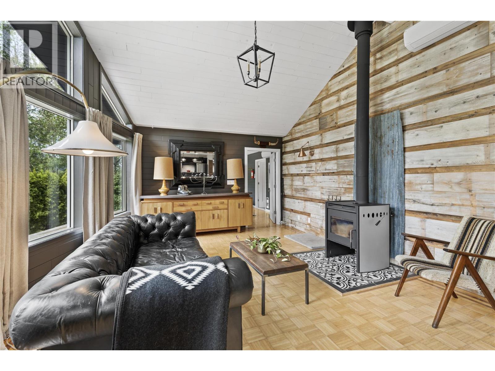 1209 Bain Road, Clearwater, British Columbia  V0E 1N1 - Photo 21 - 10389601