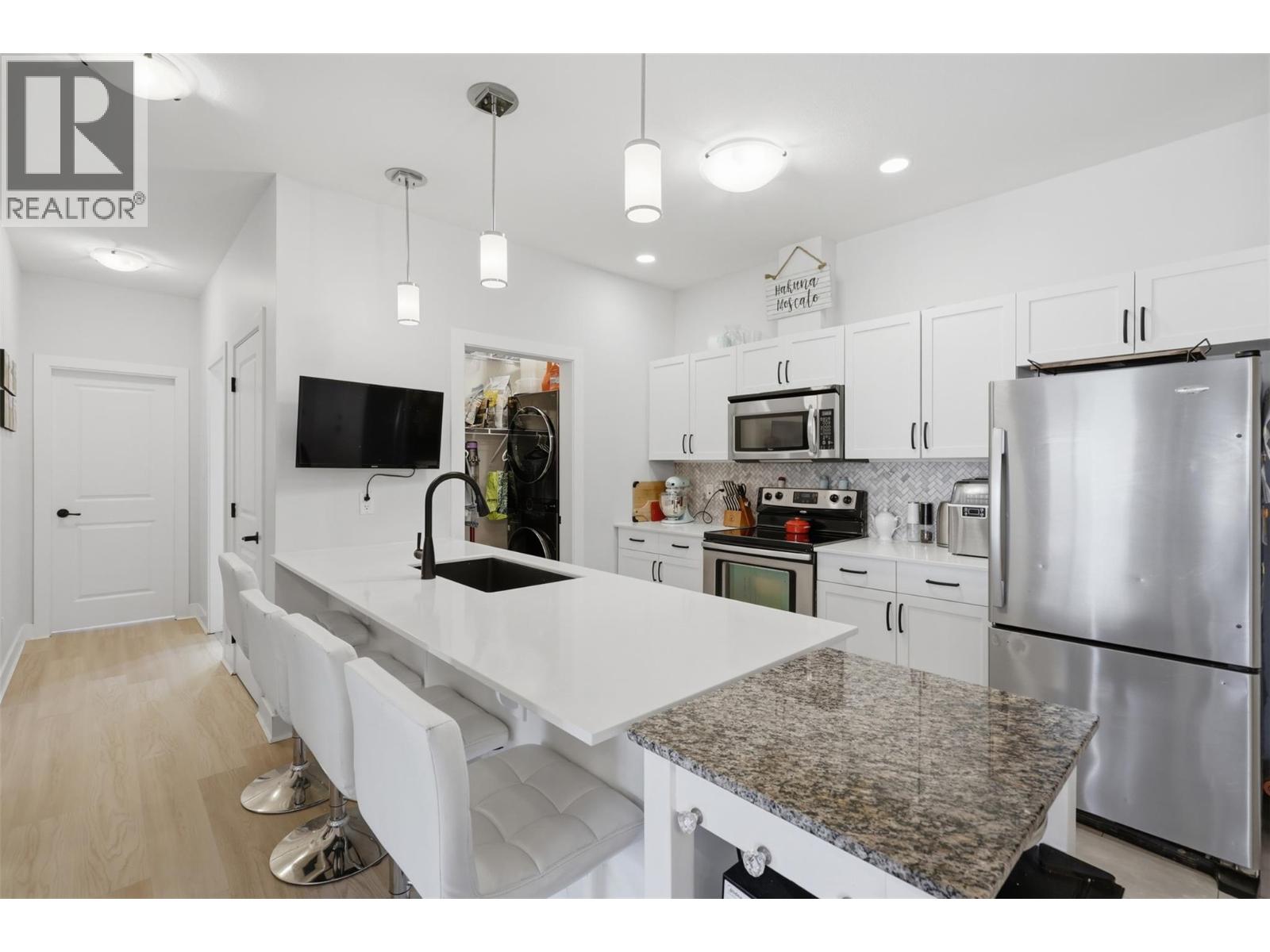 5170 Dallas Drive Unit# 512, Kamloops, British Columbia  V2C 0C7 - Photo 6 - 10387849