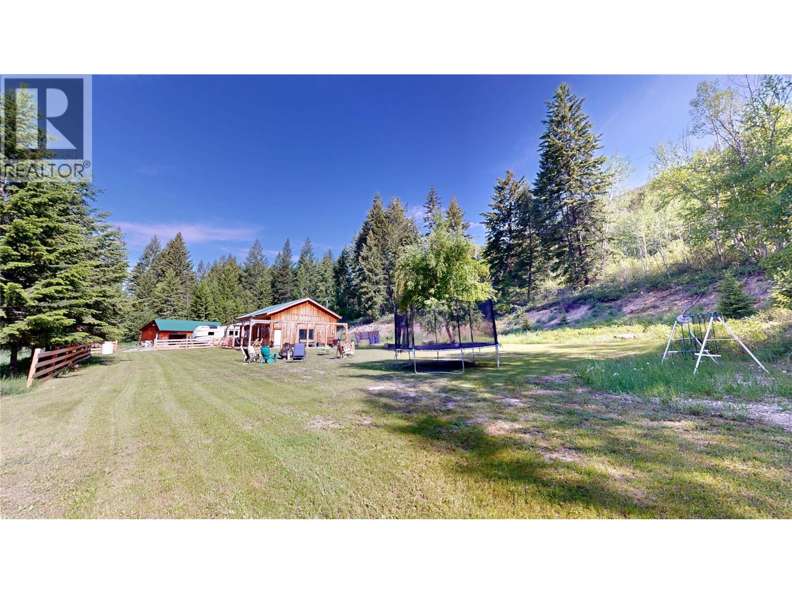 5055 95 Highway, Castledale, British Columbia  V0A 1J0 - Photo 16 - 10389588