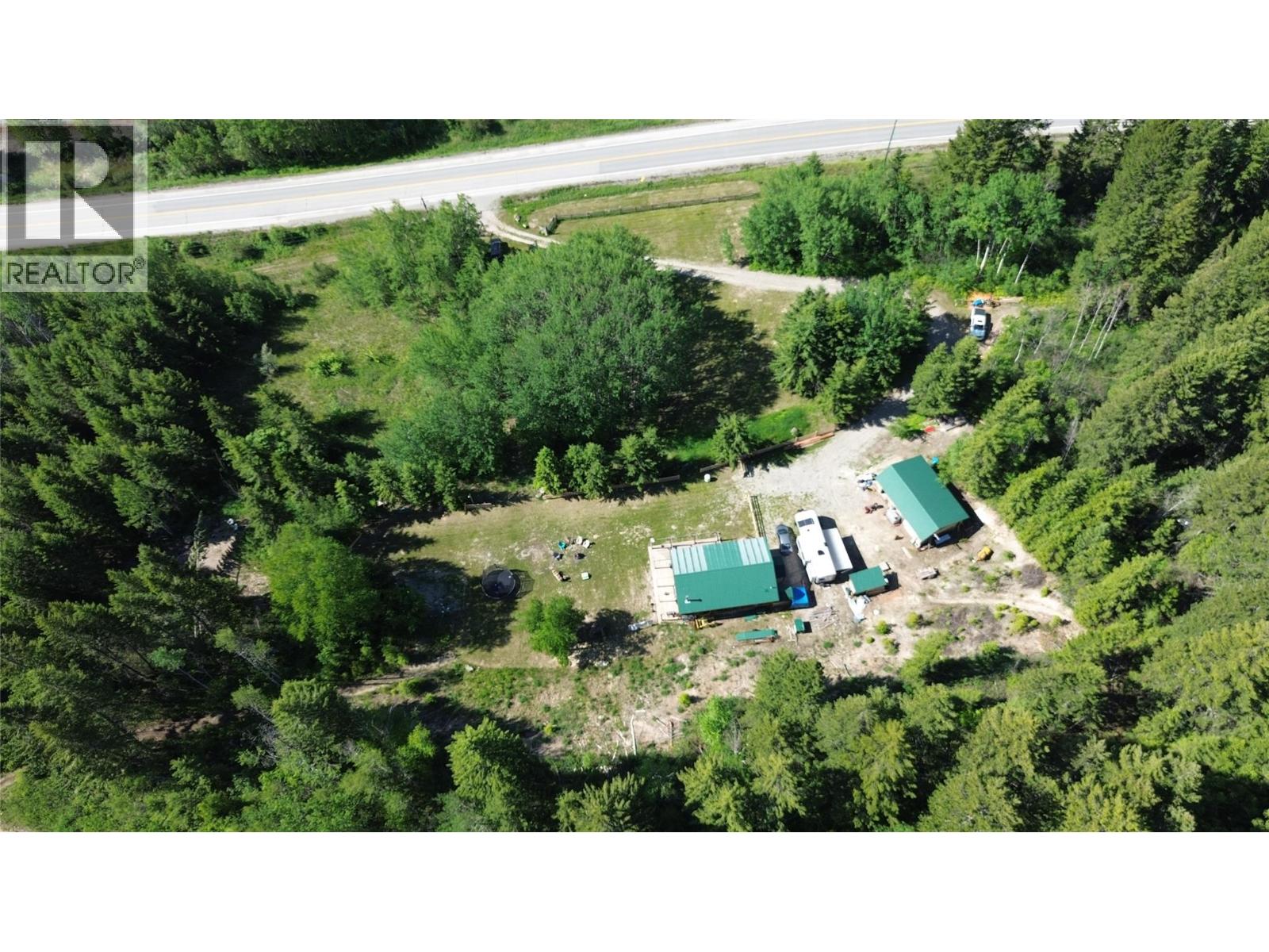 5055 95 Highway, Castledale, British Columbia  V0A 1J0 - Photo 52 - 10389588