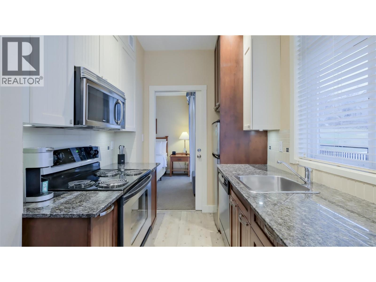 13011 Lakeshore Drive S Unit# 116, Summerland, British Columbia  V0H 1Z1 - Photo 9 - 10389501