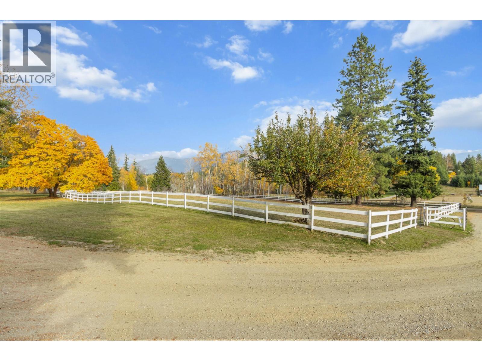6171 50 Street Nw, Salmon Arm, British Columbia  V1E 3A6 - Photo 47 - 10389488