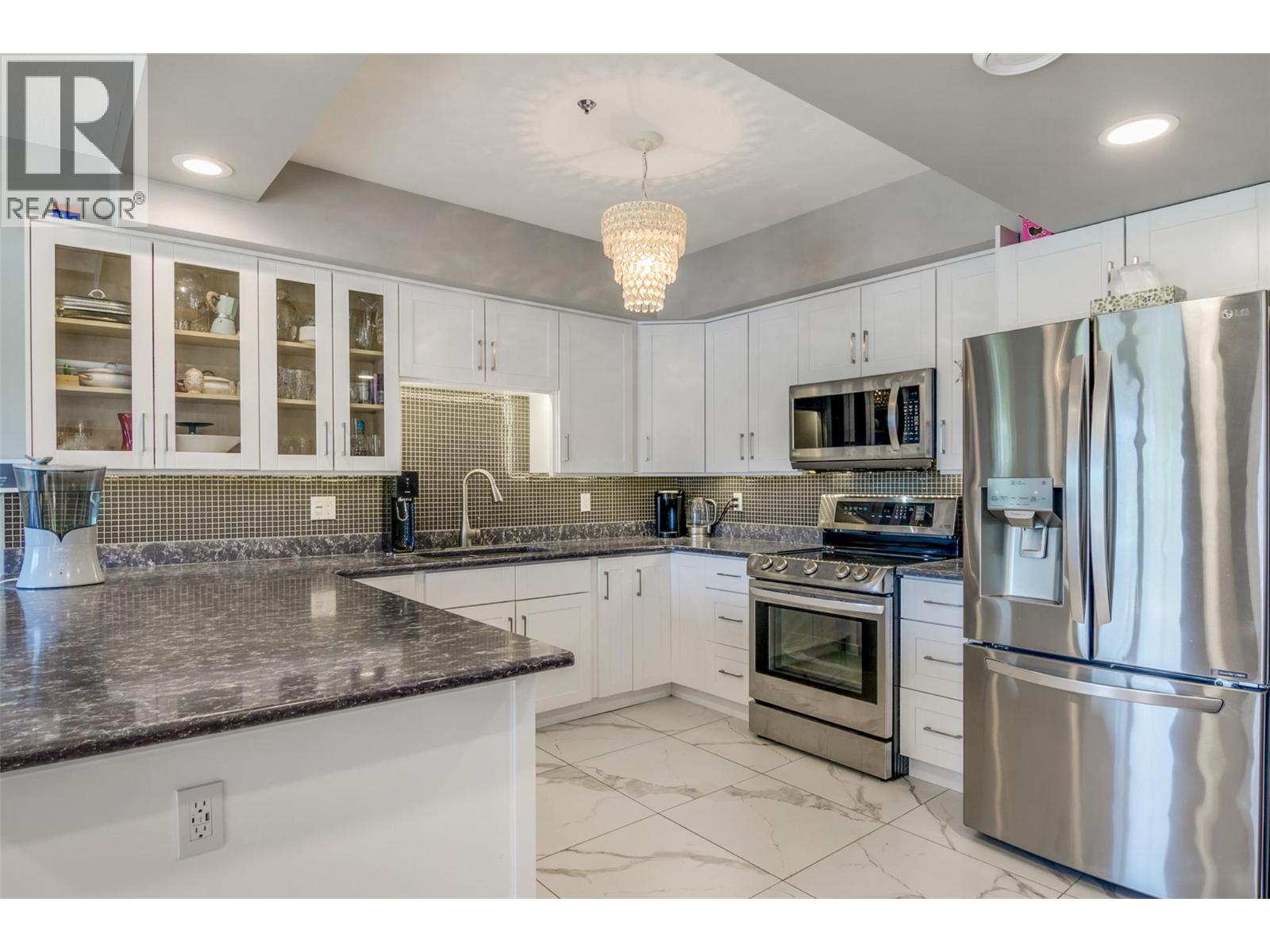 1156 Sunset Drive Unit# 115, Kelowna, British Columbia  V1Y 9R7 - Photo 7 - 10389354